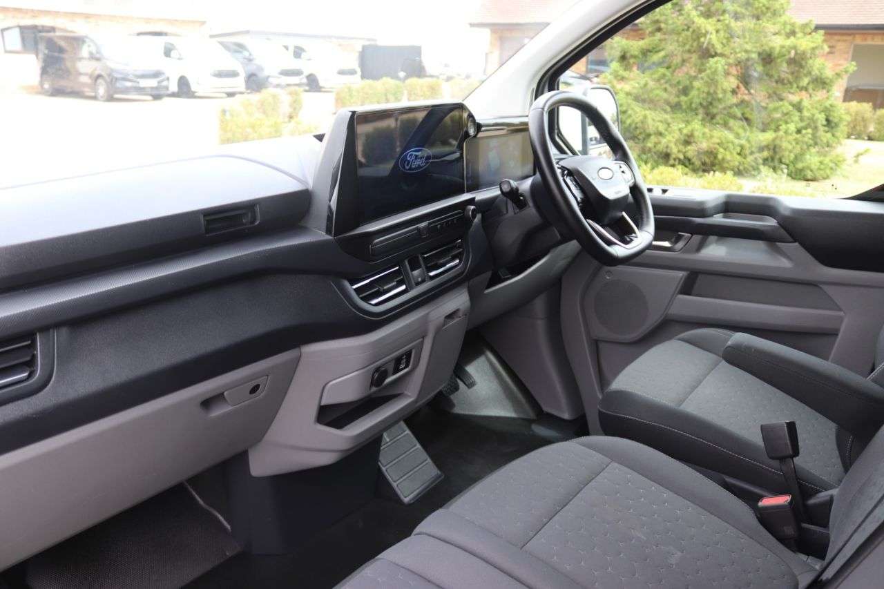 2024 FORD TRANSIT CUSTOM 2024 FORD TRANSIT CUSTOM