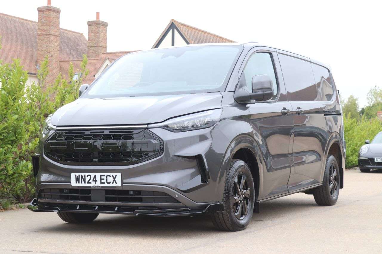 A 2024 FORD TRANSIT CUSTOM 2.0 300 EcoBlue Limited Panel Van 5dr Diesel Manual L1 H1 Euro 6 (s/s) (136 A 2024 FORD TRANSIT CUSTOM 2.0 300 EcoBlue Limited Panel Van 5dr Diesel Manual L1 H1 Euro 6 (s/s) (136