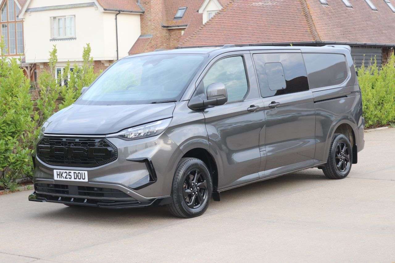 A 2025 FORD TRANSIT CUSTOM 2.0 320 EcoBlue Limited Crew Van Double Cab 5dr Diesel Manual L2 H1 Euro 6 A 2025 FORD TRANSIT CUSTOM 2.0 320 EcoBlue Limited Crew Van Double Cab 5dr Diesel Manual L2 H1 Euro 6