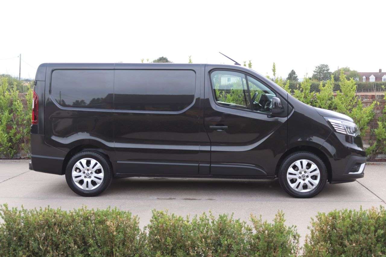 2023 RENAULT TRAFIC 2023 RENAULT TRAFIC