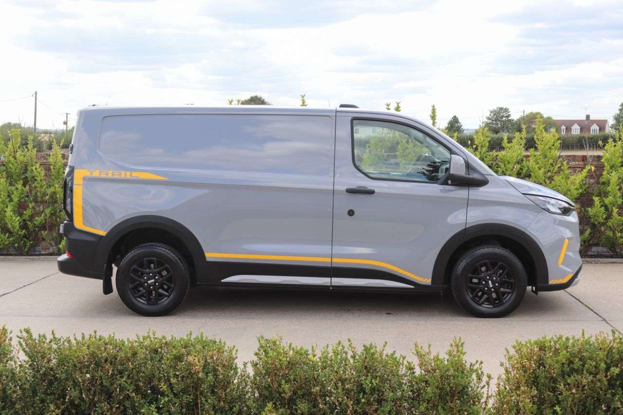 2025 FORD TRANSIT CUSTOM 2025 FORD TRANSIT CUSTOM
