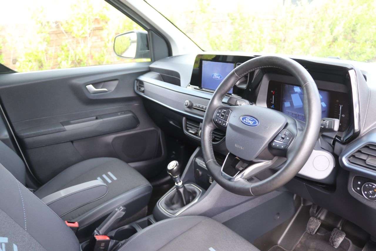 2025 FORD TRANSIT COURIER 2025 FORD TRANSIT COURIER
