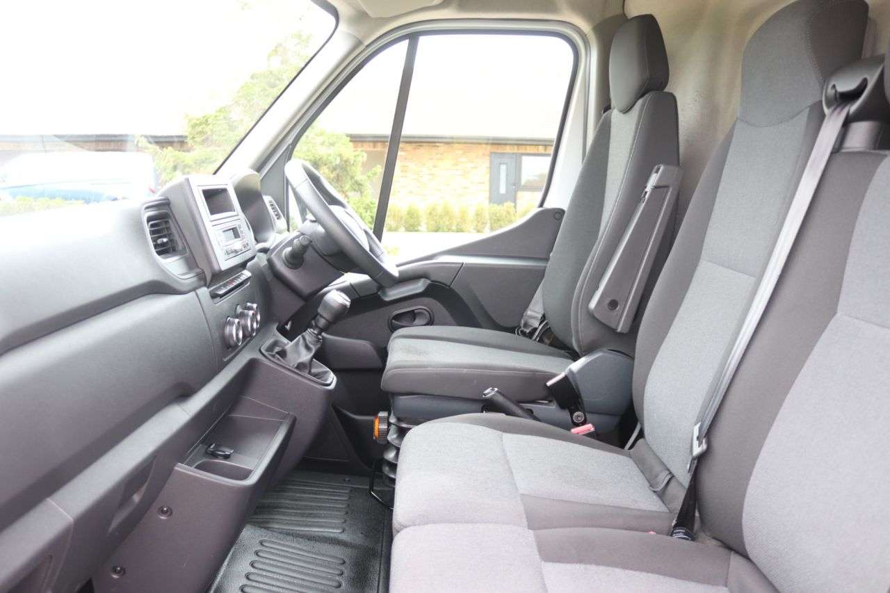 2021 RENAULT MASTER 2021 RENAULT MASTER