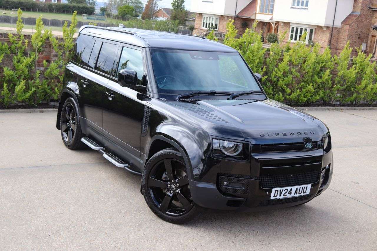 2024 LAND ROVER DEFENDER 110 2024 LAND ROVER DEFENDER 110