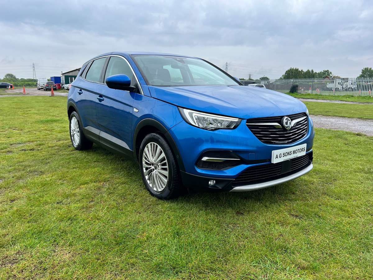 Check out this Vauxhall Grandland X 2020 Diesel Manual