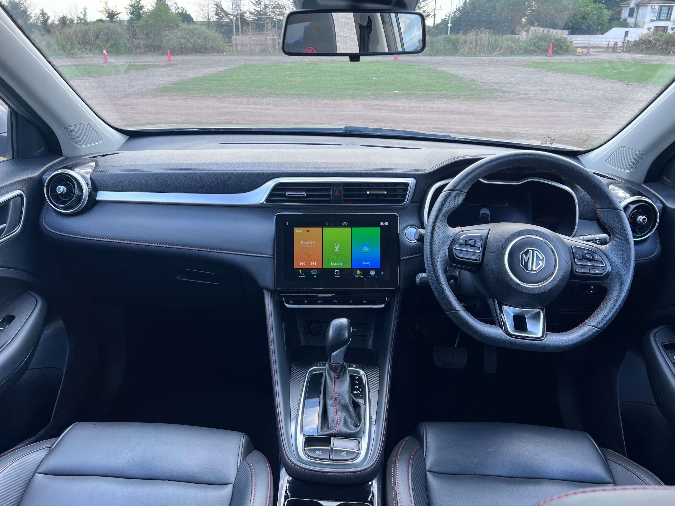 2023 MG ZS 2023 MG ZS