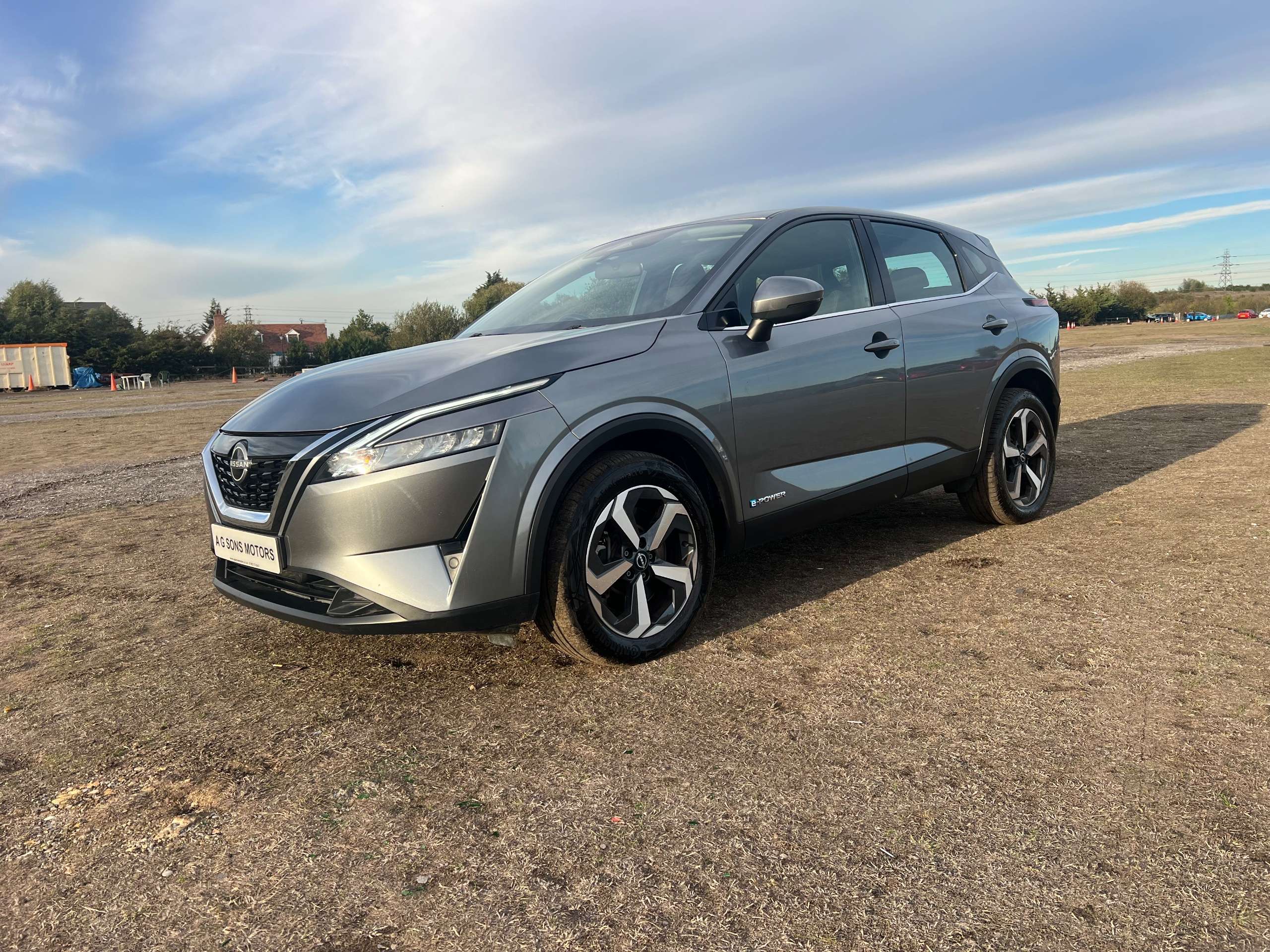 A 2023 NISSAN QASHQAI 1.5 h e-POWER Acenta Premium SUV 5dr Petrol Hybrid Auto Euro 6 (s/s) (190 ps) A 2023 NISSAN QASHQAI 1.5 h e-POWER Acenta Premium SUV 5dr Petrol Hybrid Auto Euro 6 (s/s) (190 ps)