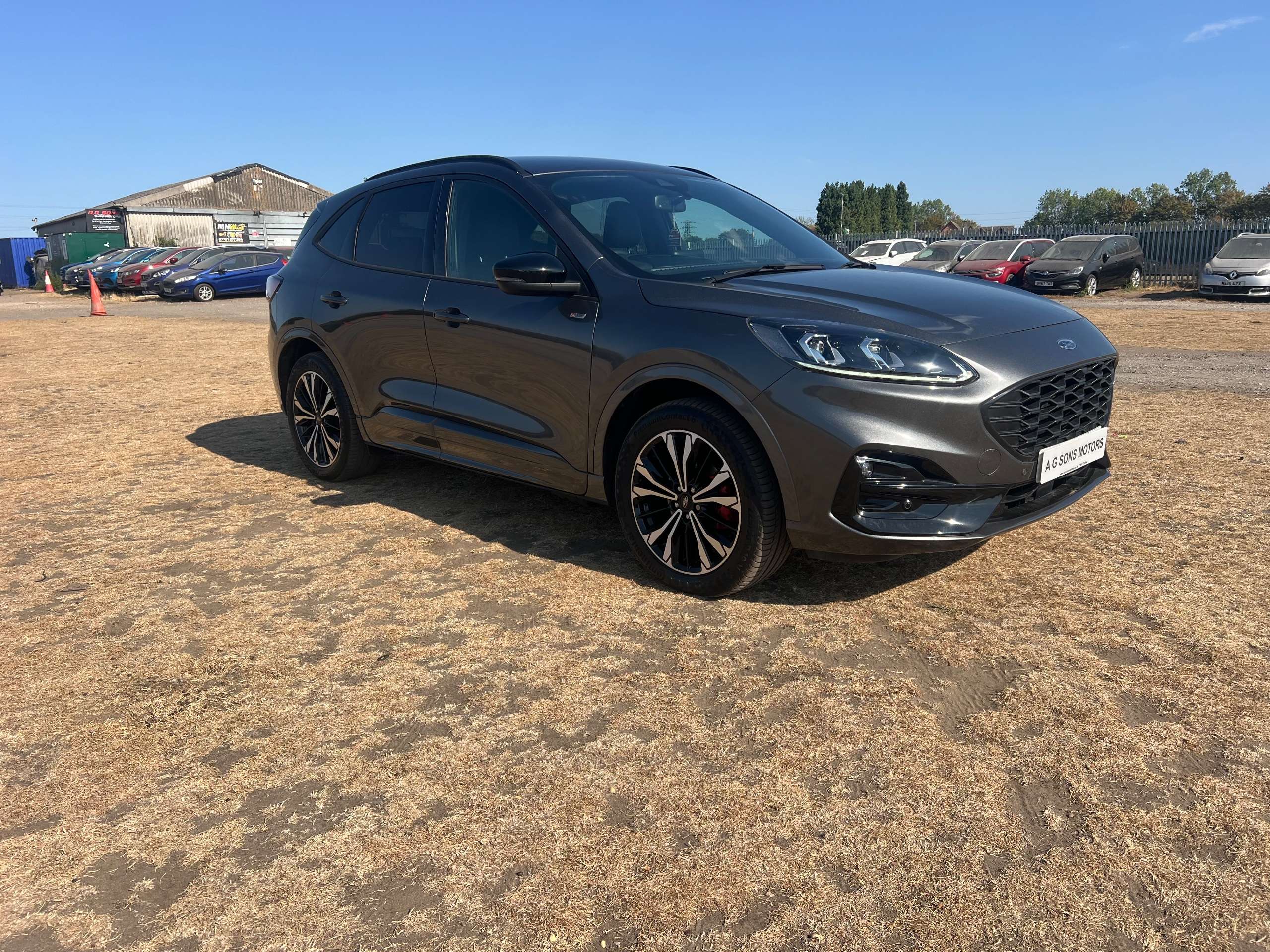 A 2024 FORD KUGA 2.5 Duratec 14.4kWh ST-Line Edition SUV 5dr Petrol Plug-in Hybrid CVT Euro 6 (s/s) (225 ps) A 2024 FORD KUGA 2.5 Duratec 14.4kWh ST-Line Edition SUV 5dr Petrol Plug-in Hybrid CVT Euro 6 (s/s) (225 ps)