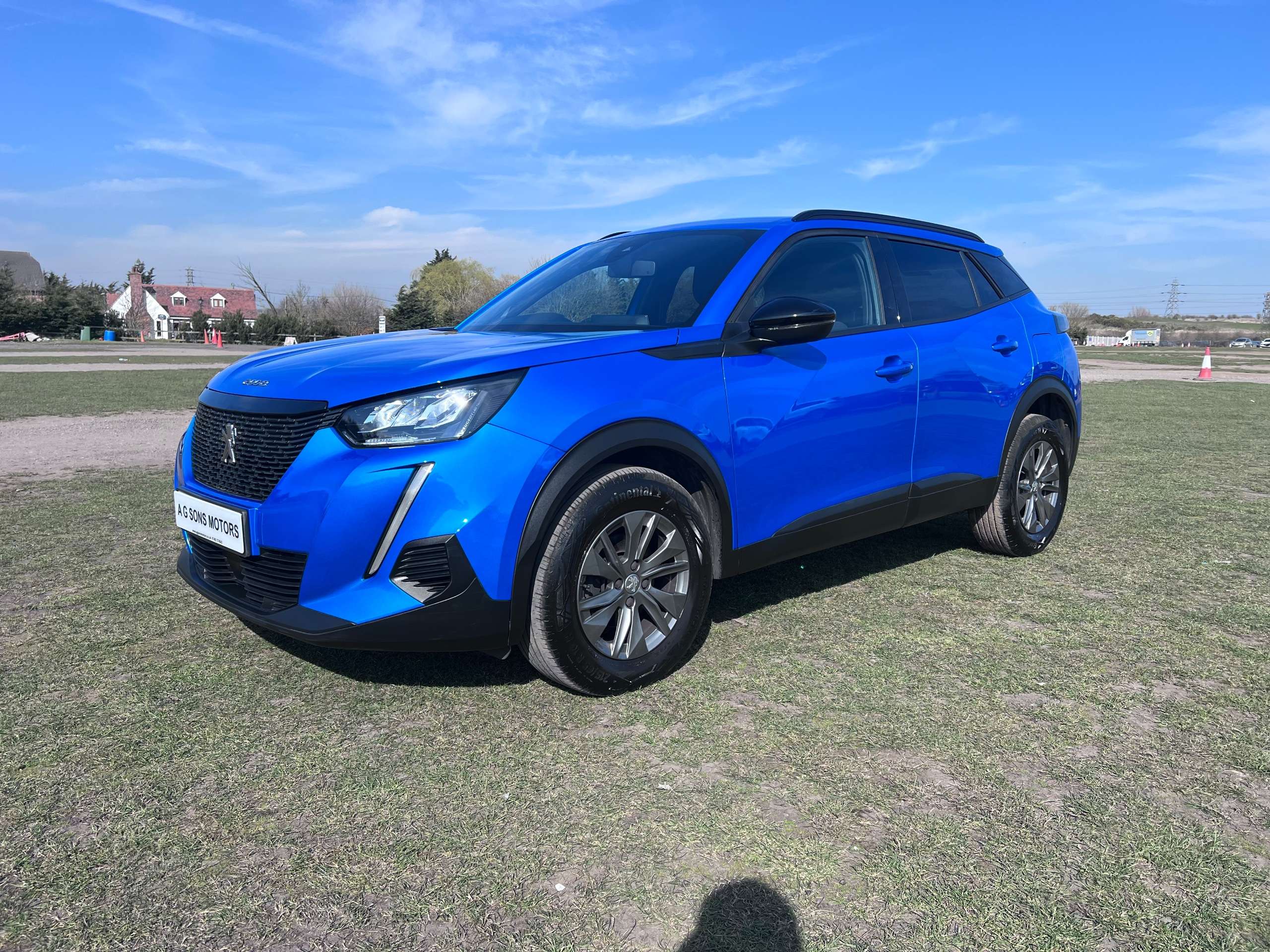 2023 PEUGEOT 2008 2023 PEUGEOT 2008