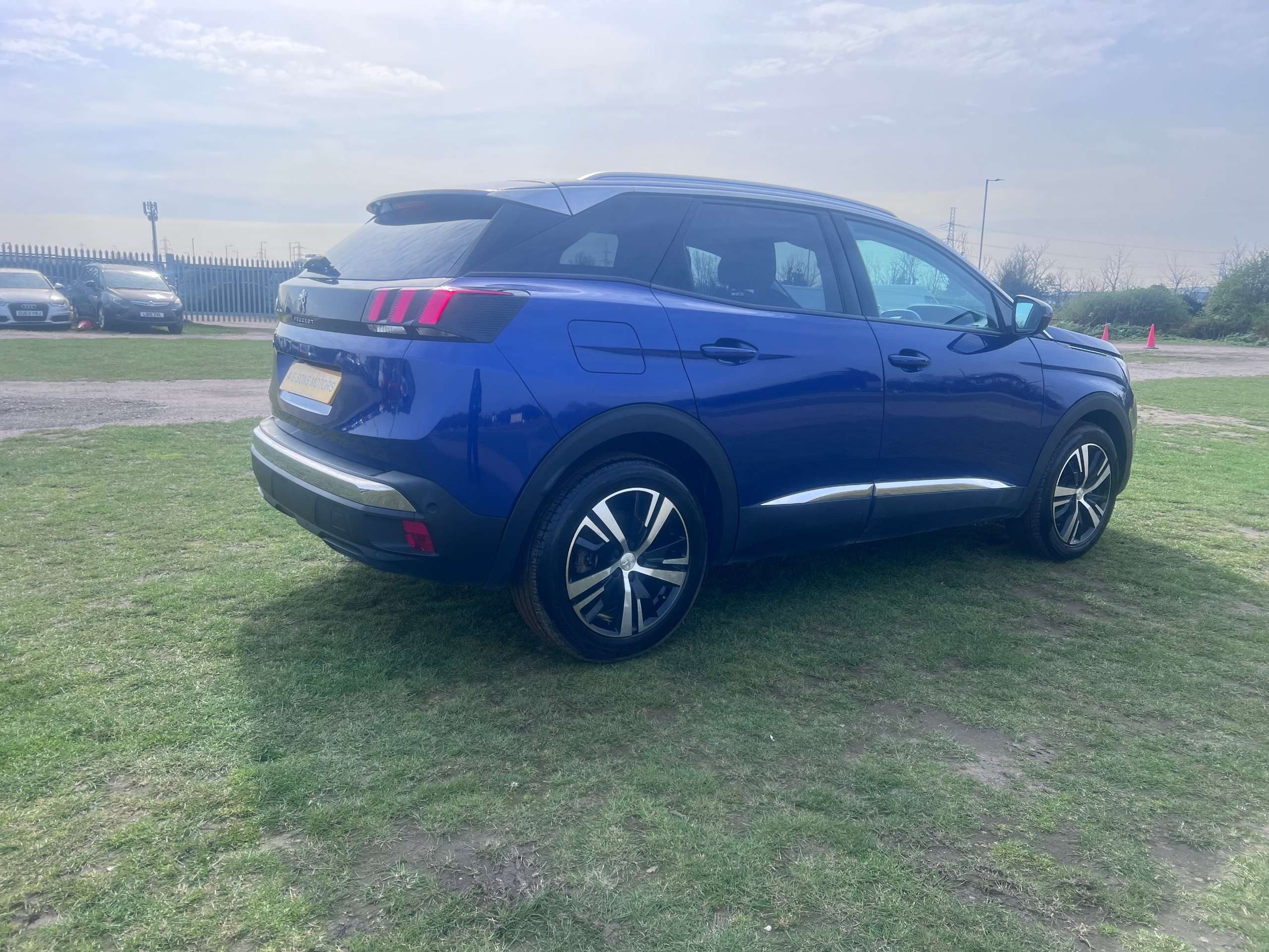 A 2020 PEUGEOT 3008 1.2 PureTech GPF Allure SUV 5dr Petrol EAT Euro 6 (s/s) (130 ps) A 2020 PEUGEOT 3008 1.2 PureTech GPF Allure SUV 5dr Petrol EAT Euro 6 (s/s) (130 ps)