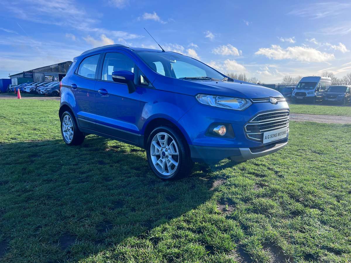 Check out this Ford Ecosport 2017 Petrol Manual