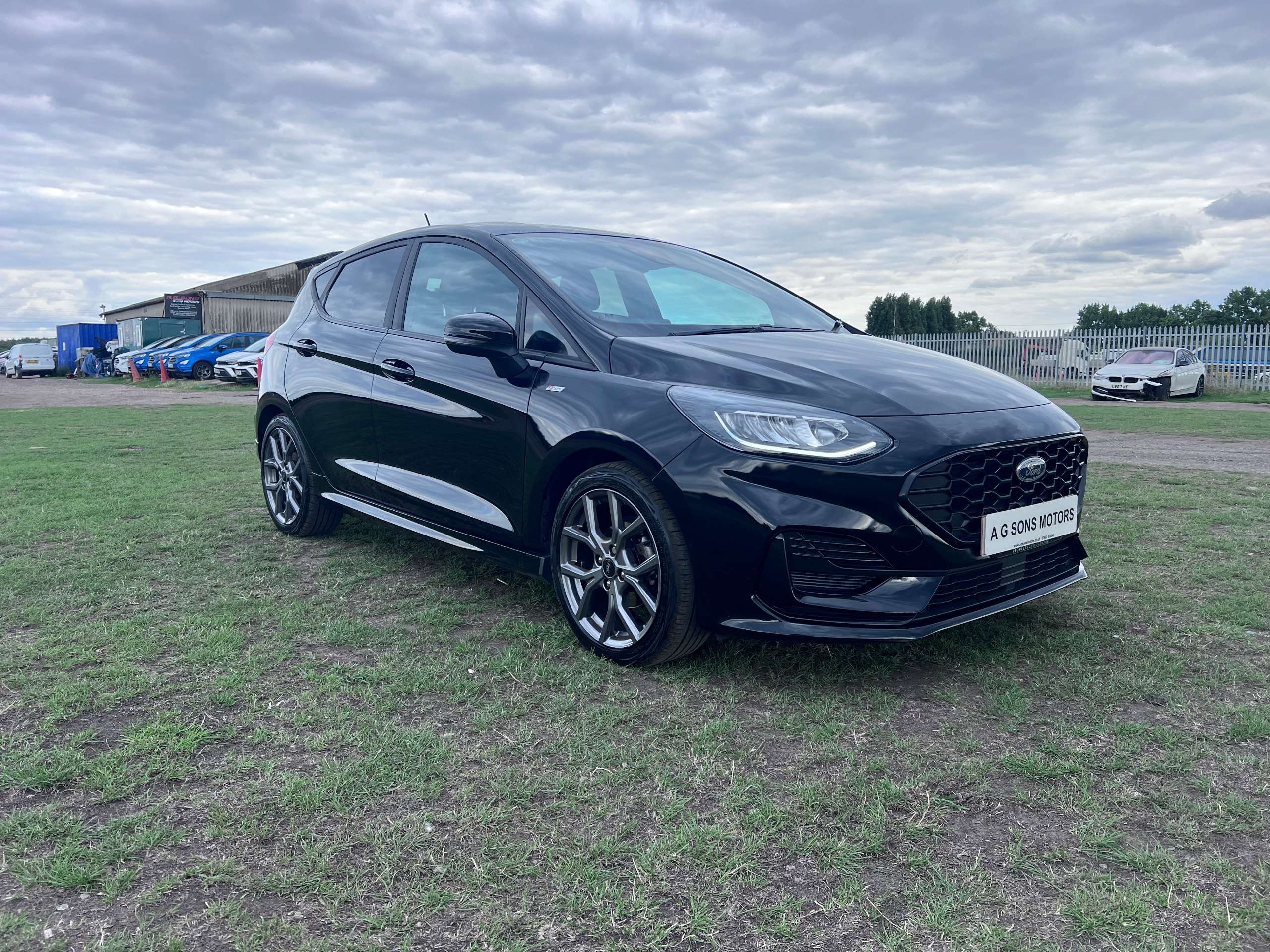 A 2023 FORD FIESTA ST-LINE 5-Door A 2023 FORD FIESTA ST-LINE 5-Door