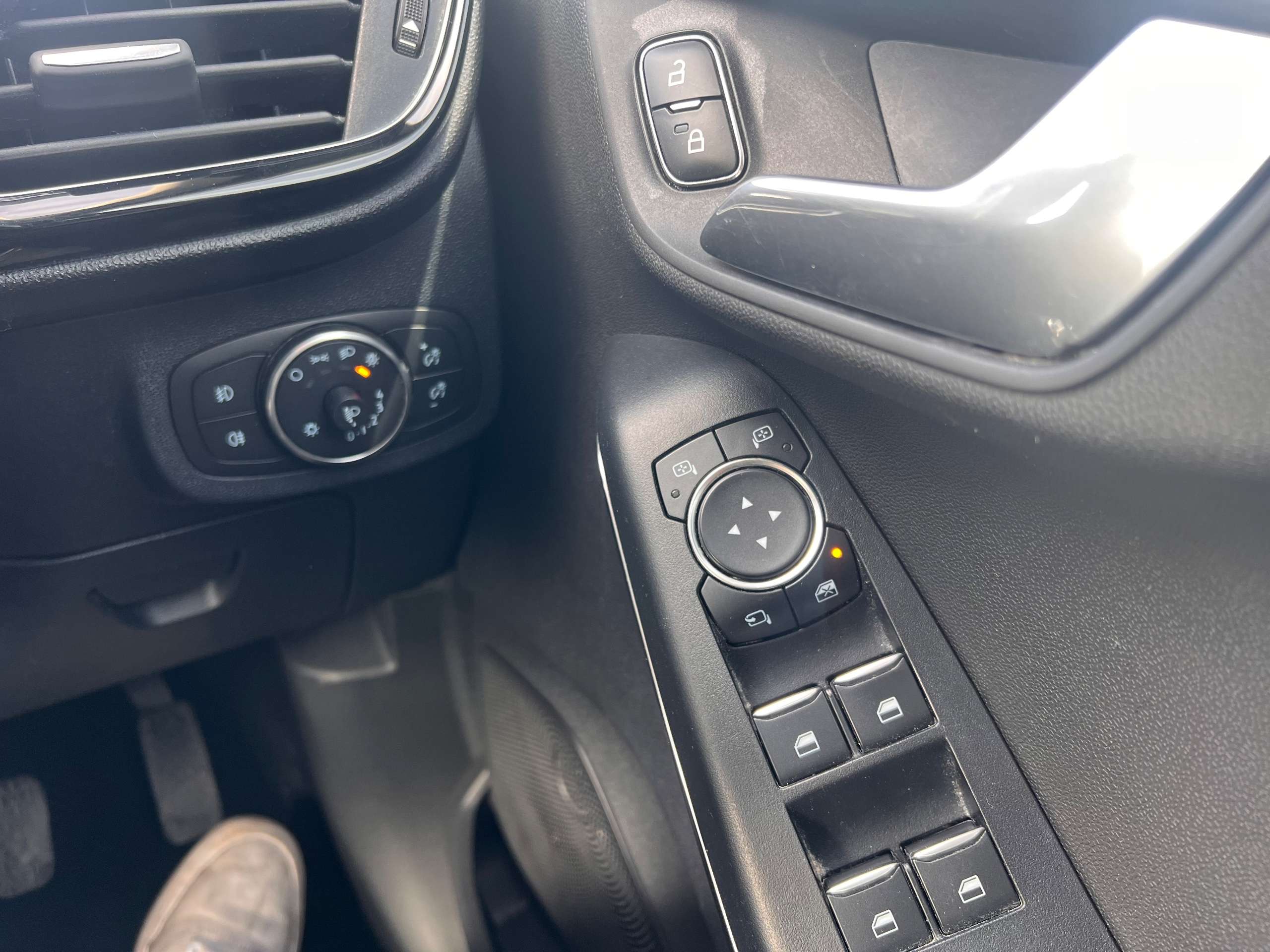 2021 FORD FIESTA 2021 FORD FIESTA