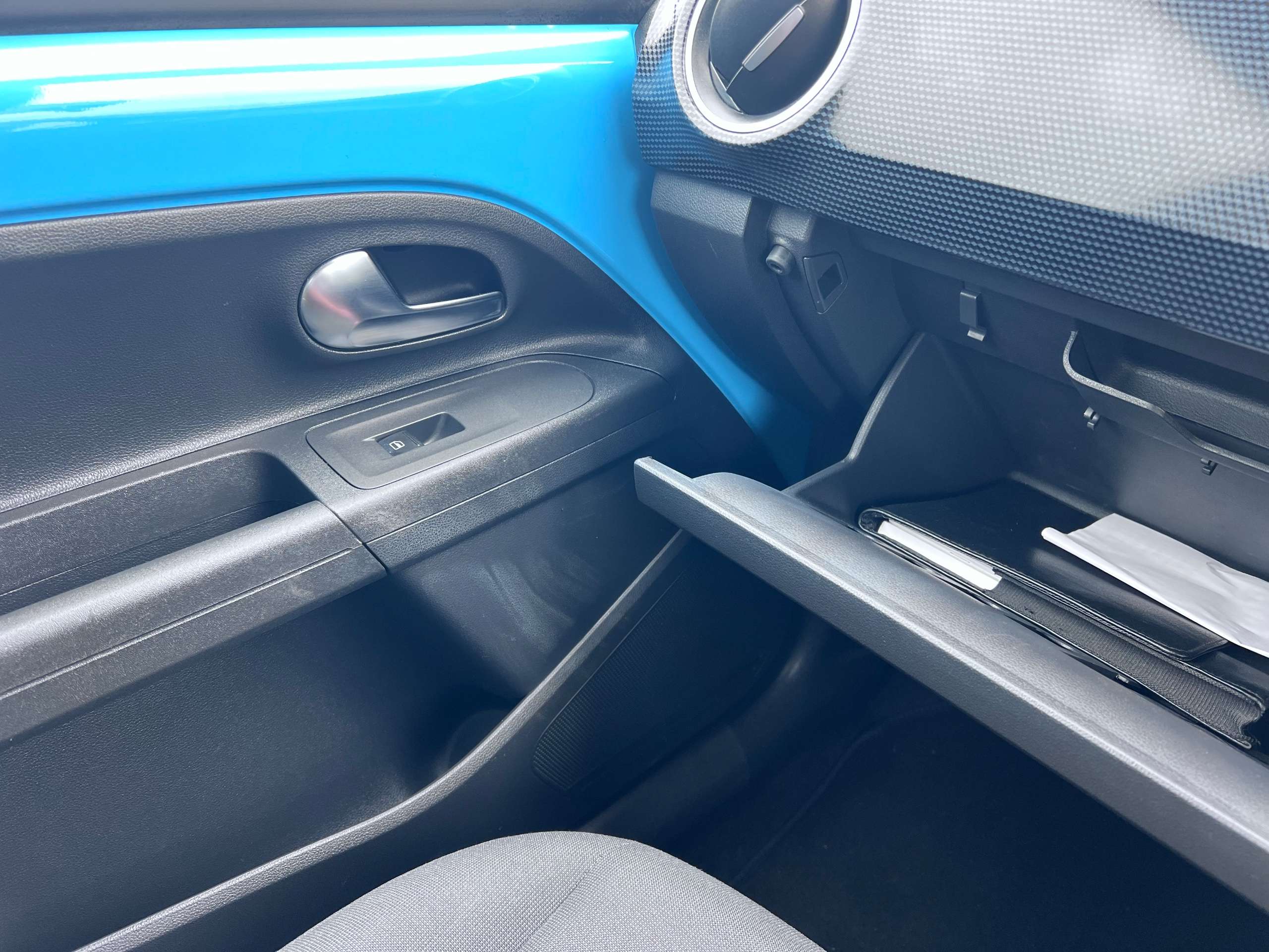 2017 VOLKSWAGEN MOVE UP 2017 VOLKSWAGEN MOVE UP