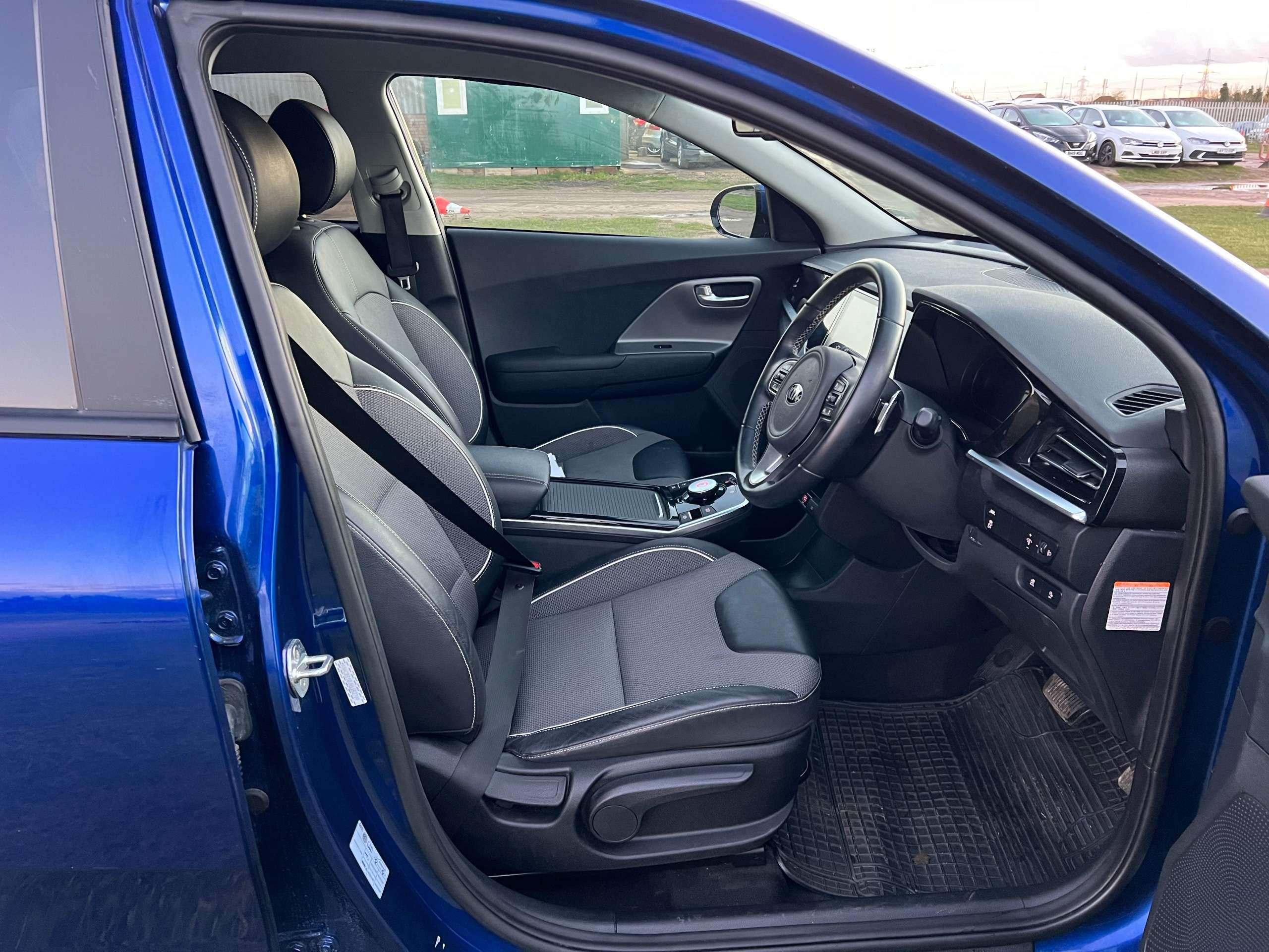 2022 KIA NIRO 2022 KIA NIRO