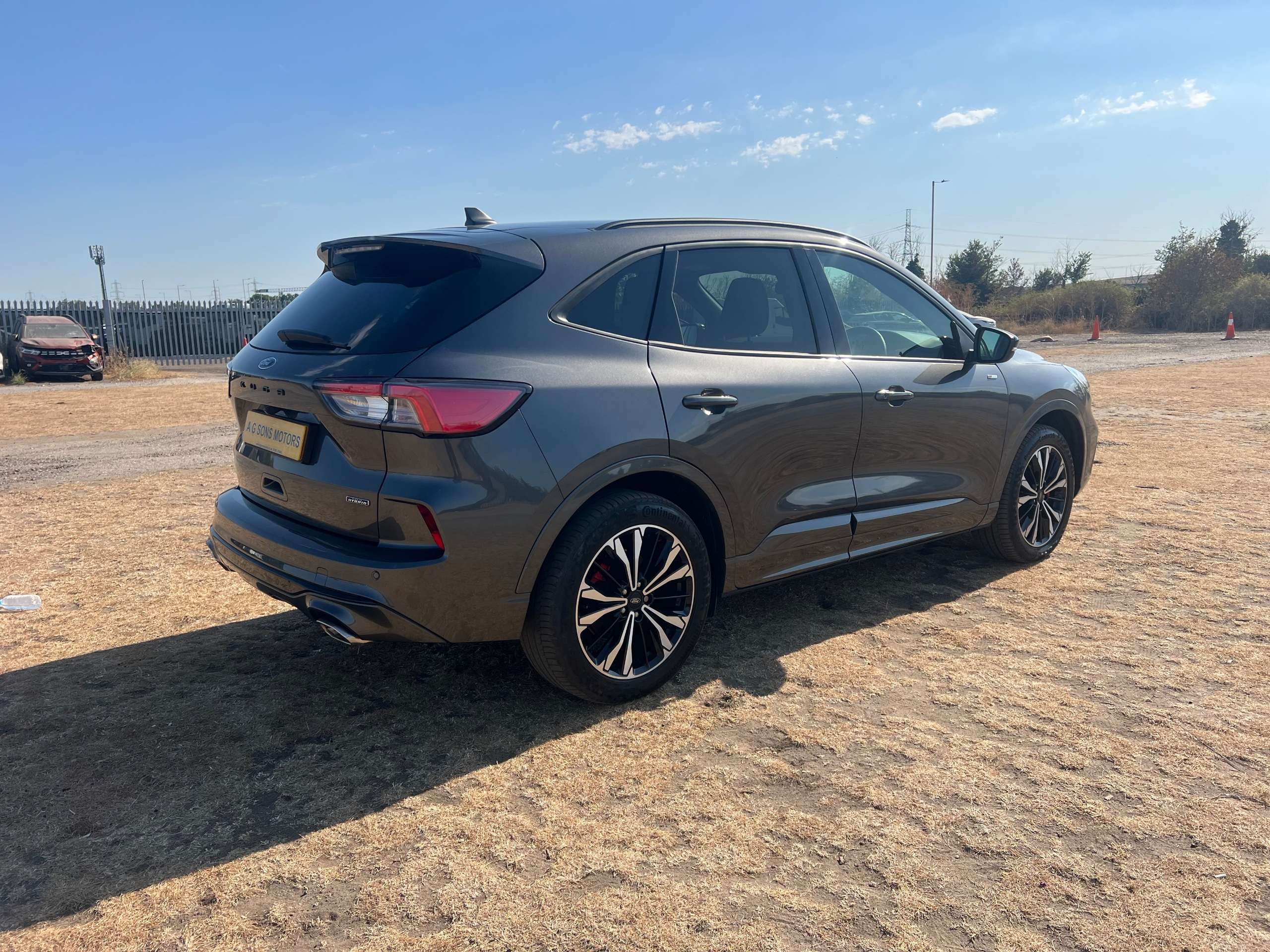 A 2024 FORD KUGA 2.5 Duratec 14.4kWh ST-Line Edition SUV 5dr Petrol Plug-in Hybrid CVT Euro 6 (s/s) (225 ps) A 2024 FORD KUGA 2.5 Duratec 14.4kWh ST-Line Edition SUV 5dr Petrol Plug-in Hybrid CVT Euro 6 (s/s) (225 ps)