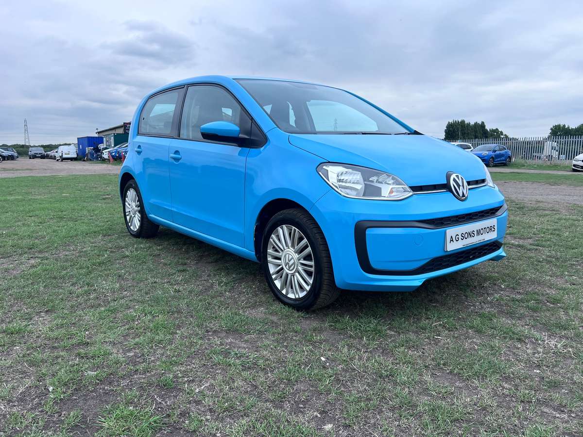 Check out this Volkswagen Move Up 2017 Petrol Manual