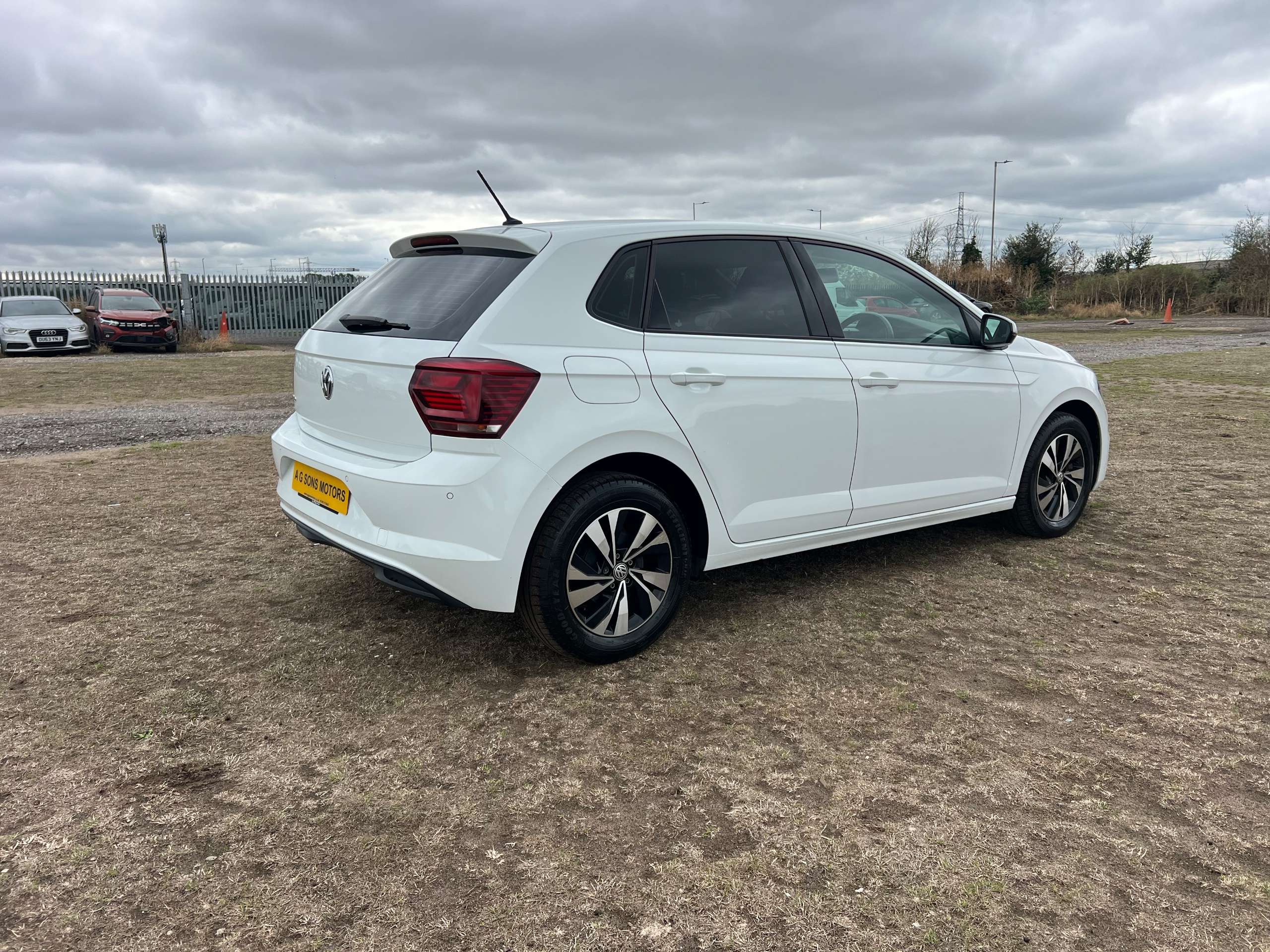 A 2018 VOLKSWAGEN POLO SE TSI DSG A 2018 VOLKSWAGEN POLO SE TSI DSG