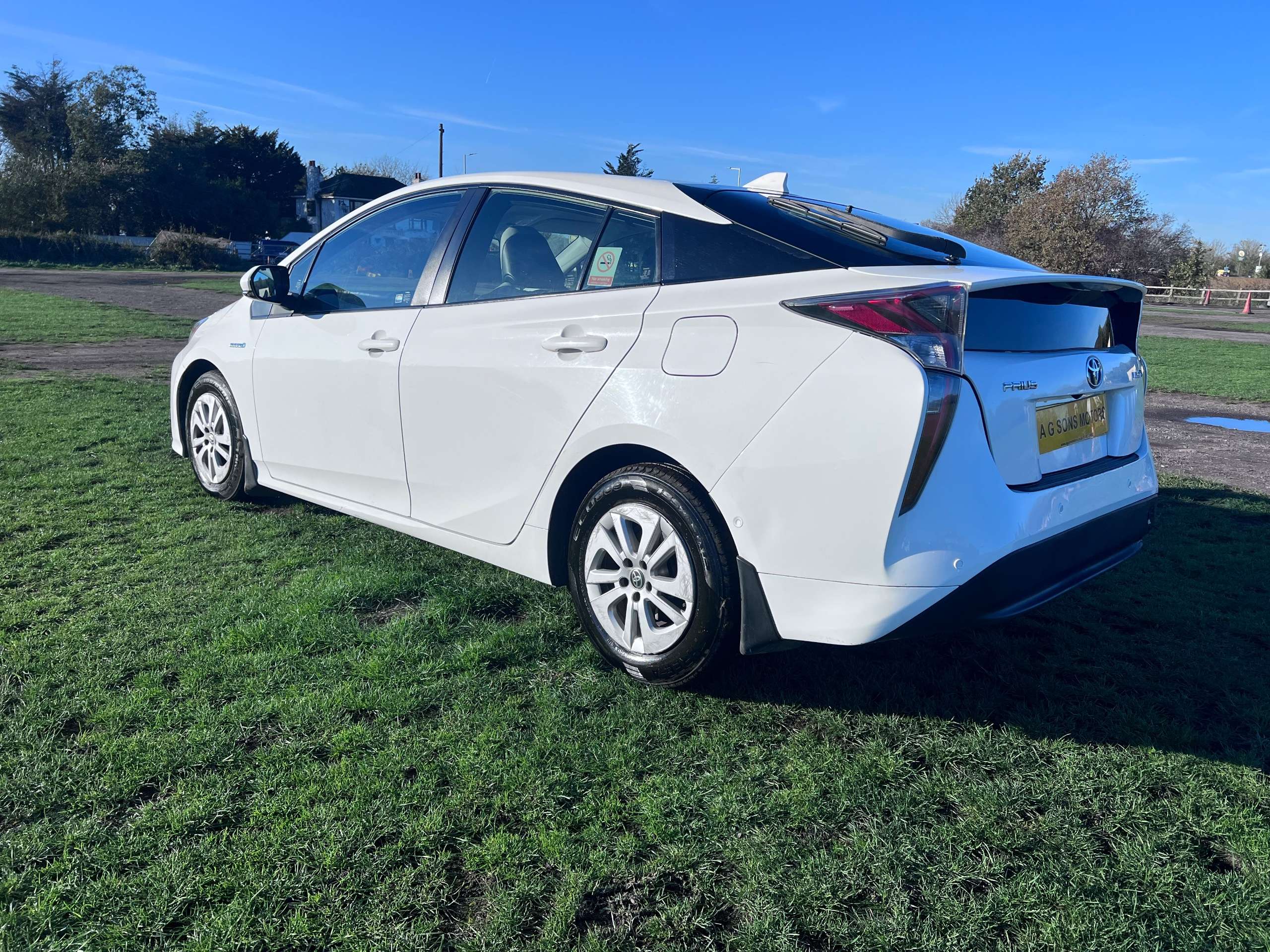 2016 TOYOTA PRIUS 2016 TOYOTA PRIUS