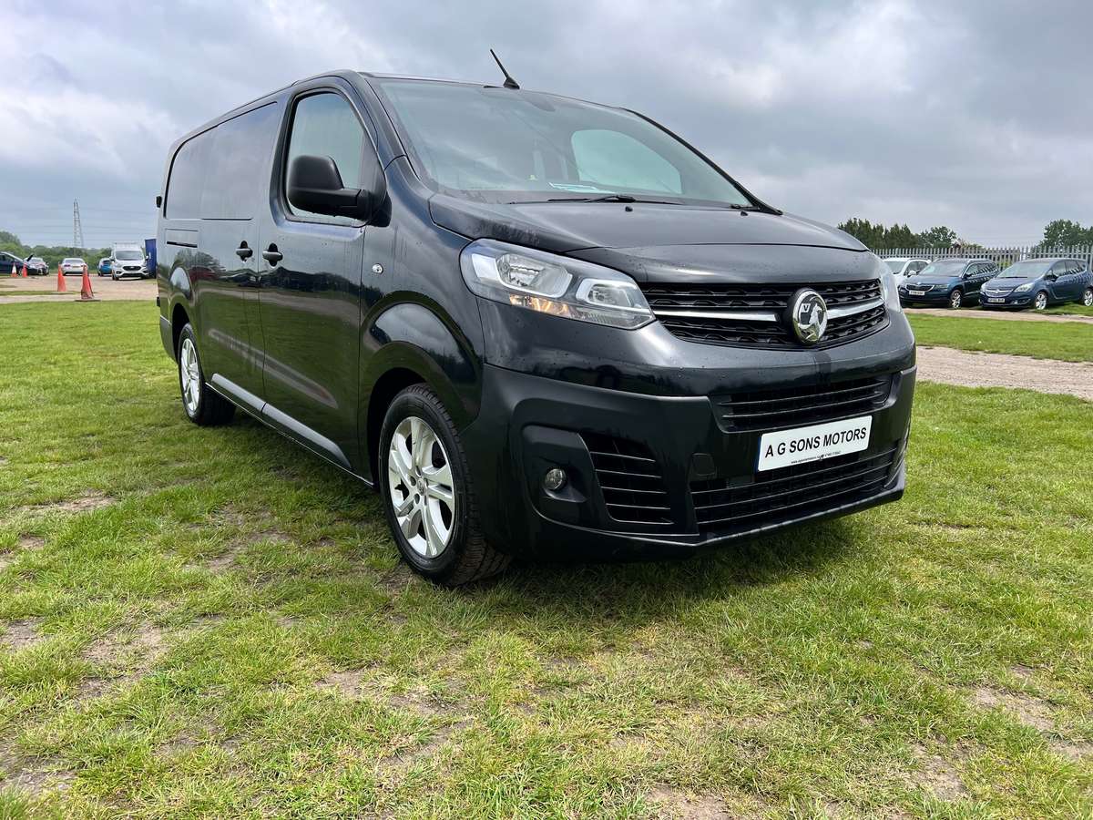 Check out this Vauxhall Vivaro 2021 Diesel Manual