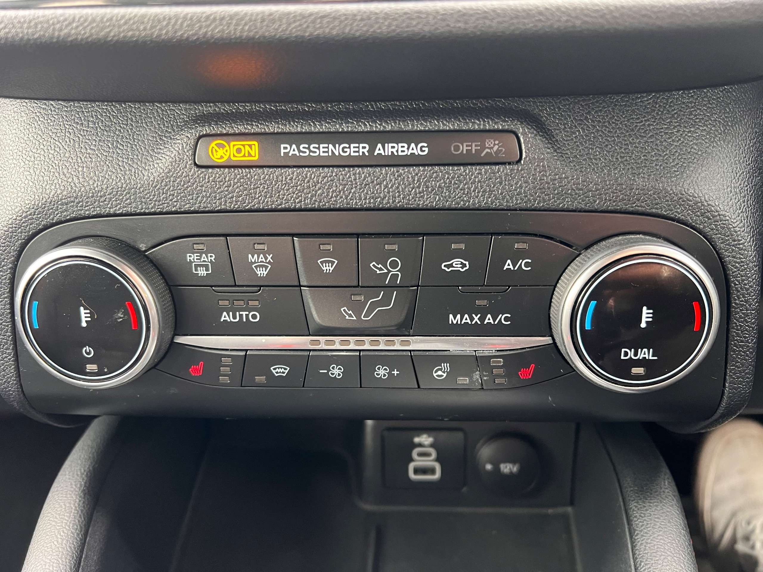 2023 FORD KUGA 2023 FORD KUGA
