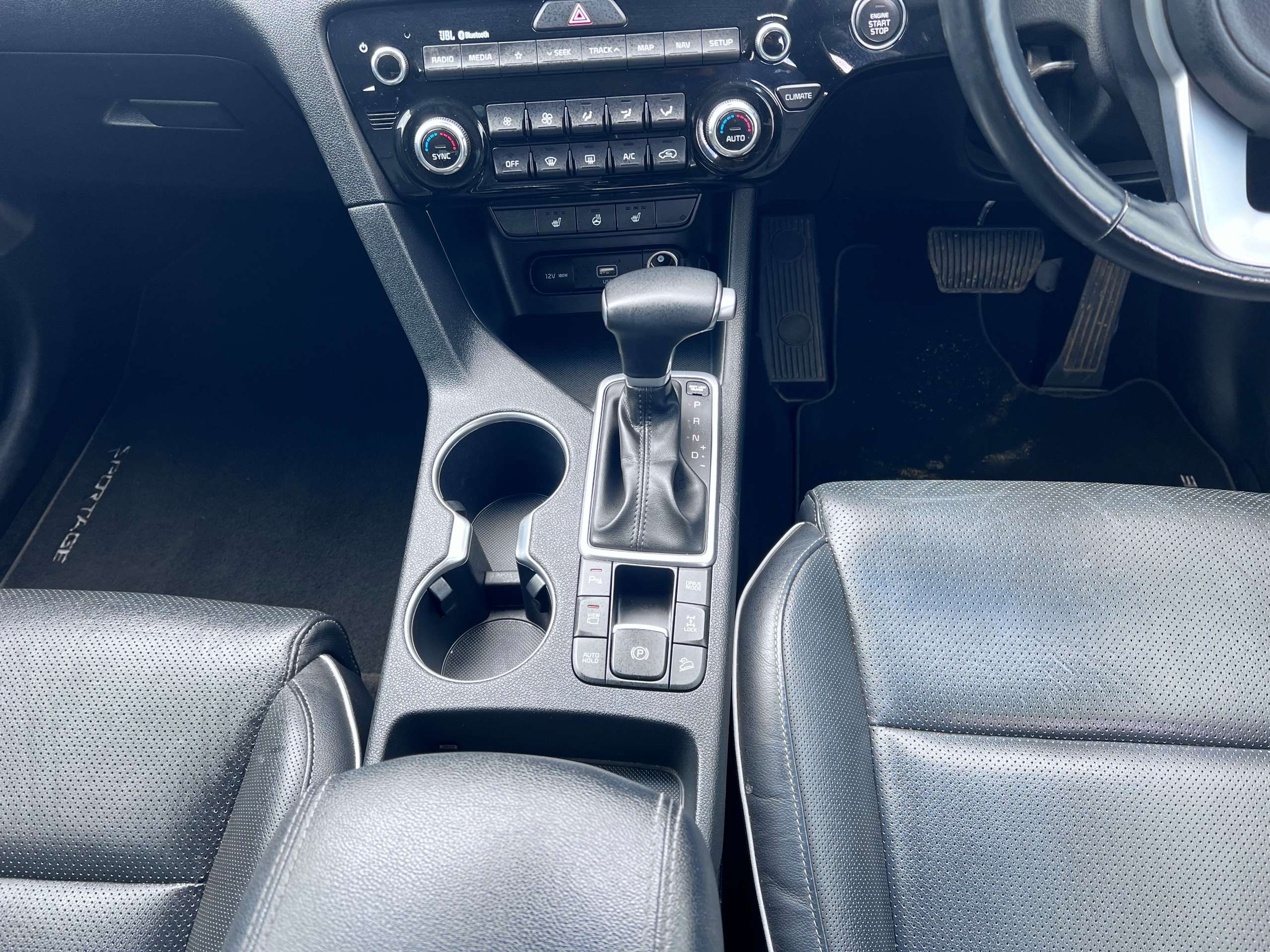 2018 KIA SPORTAGE 2018 KIA SPORTAGE