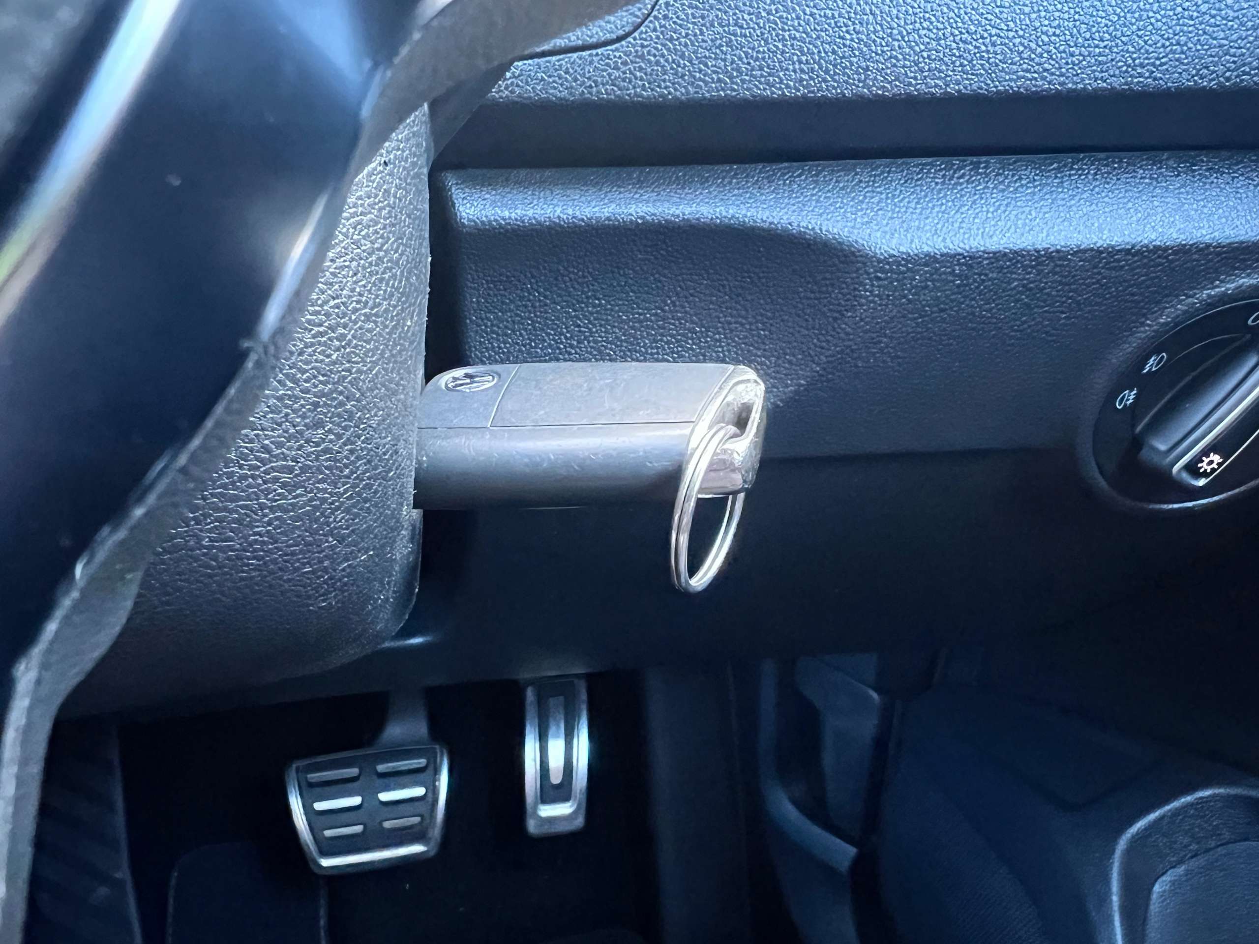 2021 VOLKSWAGEN T-ROC 2021 VOLKSWAGEN T-ROC