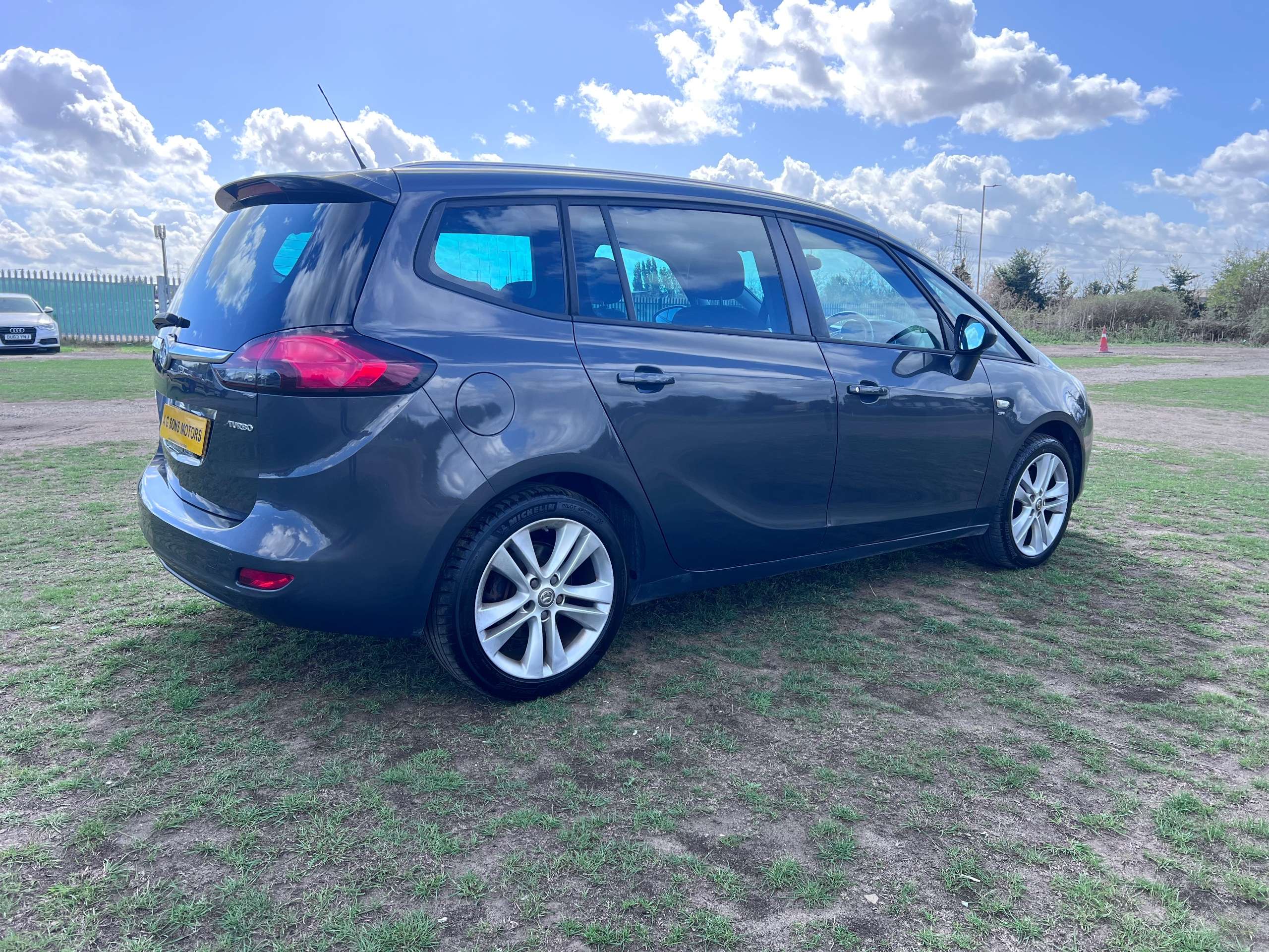 2016 VAUXHALL ZAFIRA TOURER 2016 VAUXHALL ZAFIRA TOURER
