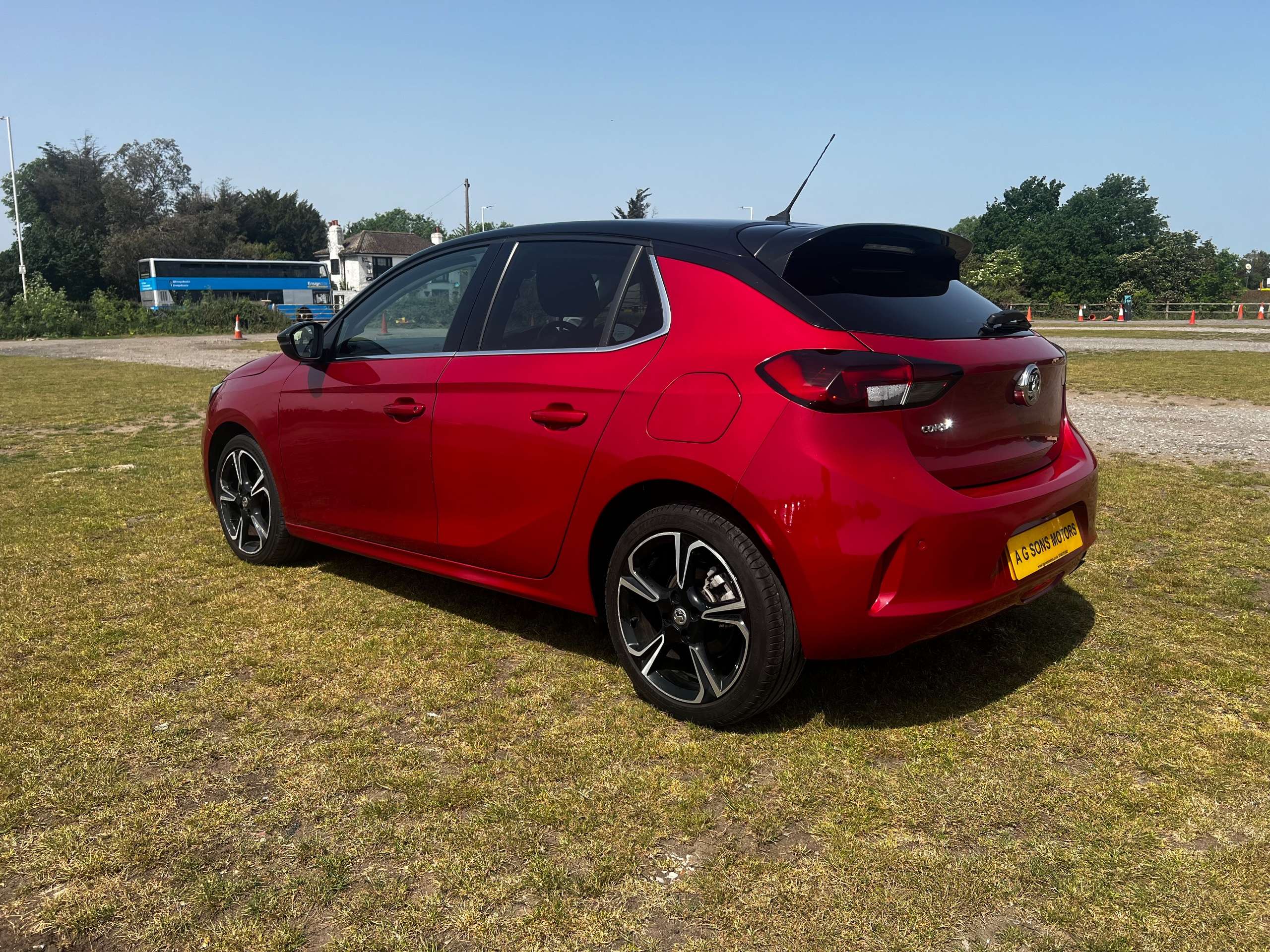 A 2020 VAUXHALL CORSA 1.2 Turbo Elite Nav Premium Hatchback 5dr Petrol Auto Euro 6 (s/s) (100 ps) A 2020 VAUXHALL CORSA 1.2 Turbo Elite Nav Premium Hatchback 5dr Petrol Auto Euro 6 (s/s) (100 ps)