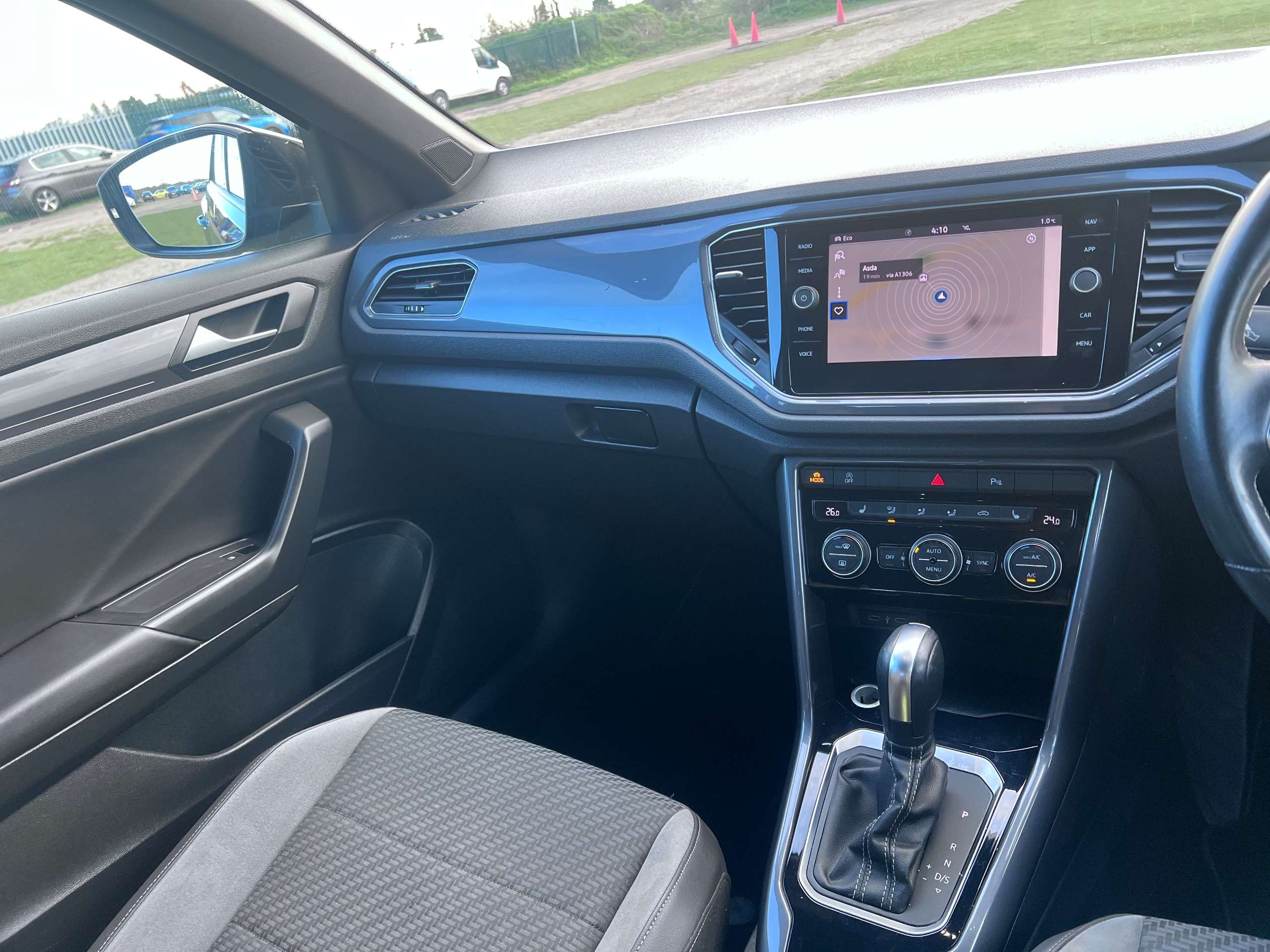 2021 VOLKSWAGEN T-ROC 2021 VOLKSWAGEN T-ROC