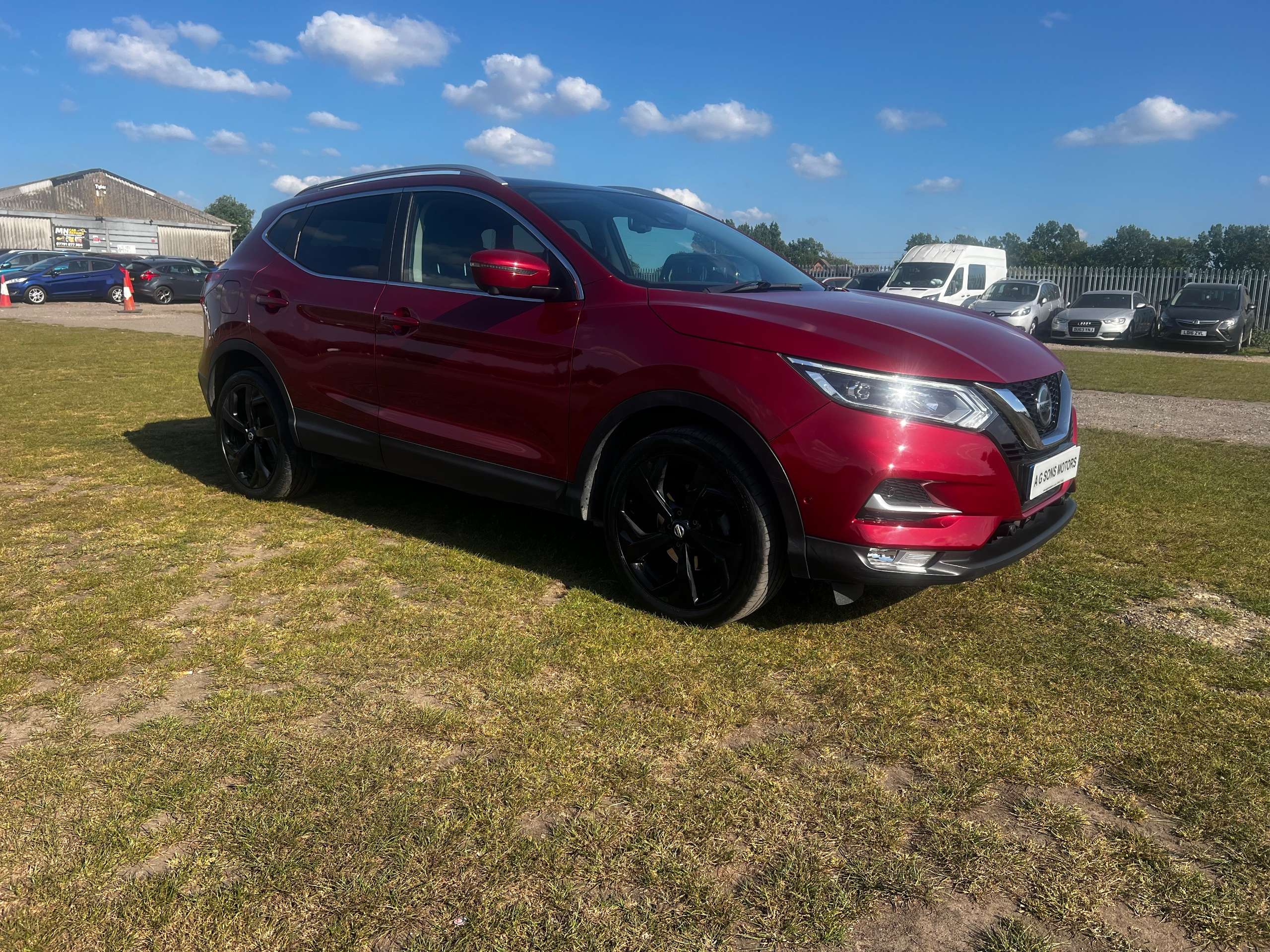 A 2019 NISSAN QASHQAI 1.3 DIG-T Tekna SUV 5dr Petrol Manual Euro 6 (s/s) (140 ps) A 2019 NISSAN QASHQAI 1.3 DIG-T Tekna SUV 5dr Petrol Manual Euro 6 (s/s) (140 ps)