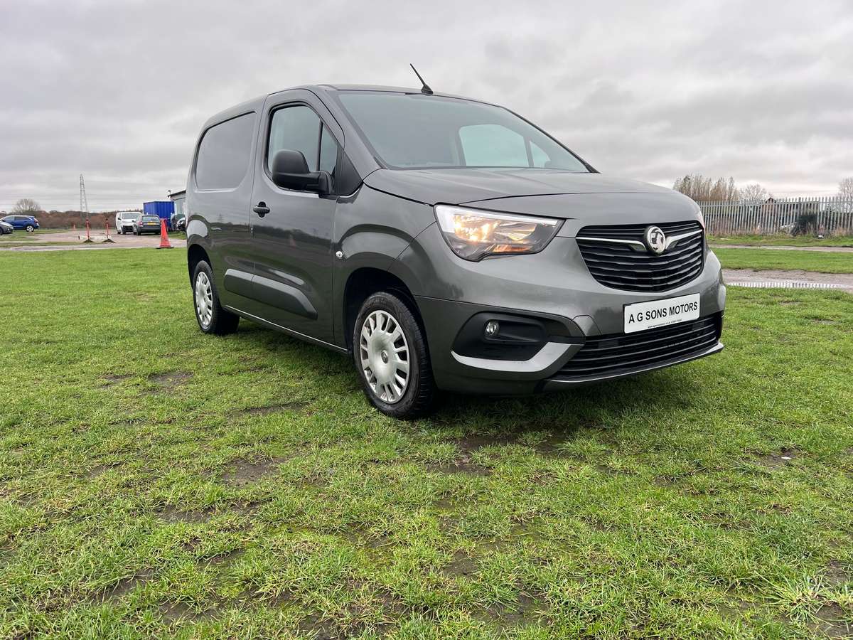 Check out this Vauxhall Combo 2021 Diesel Manual