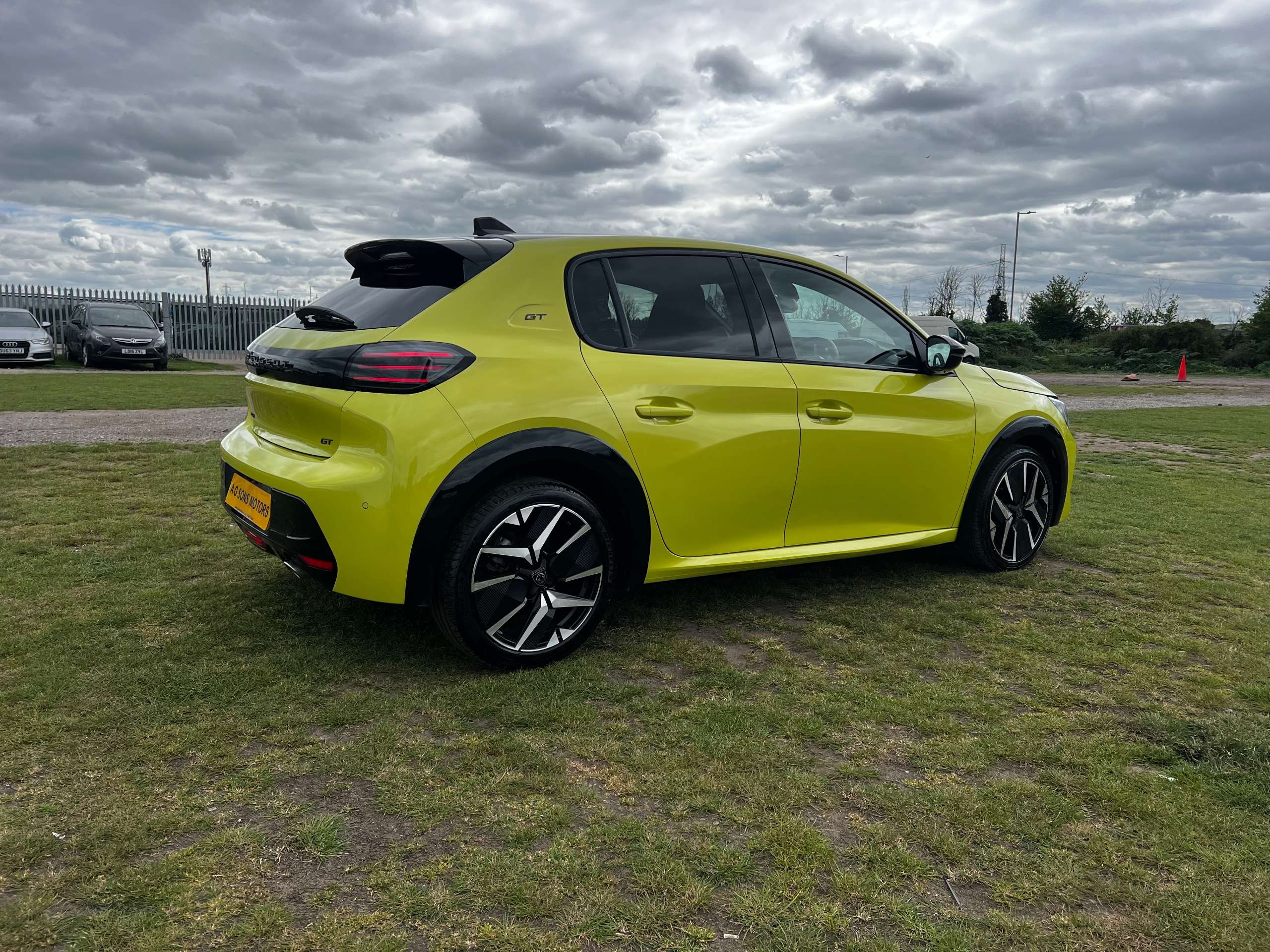 A 2025 PEUGEOT 208 1.2 PureTech GT Hatchback 5dr Petrol Manual Euro 6 (s/s) (100 ps) A 2025 PEUGEOT 208 1.2 PureTech GT Hatchback 5dr Petrol Manual Euro 6 (s/s) (100 ps)