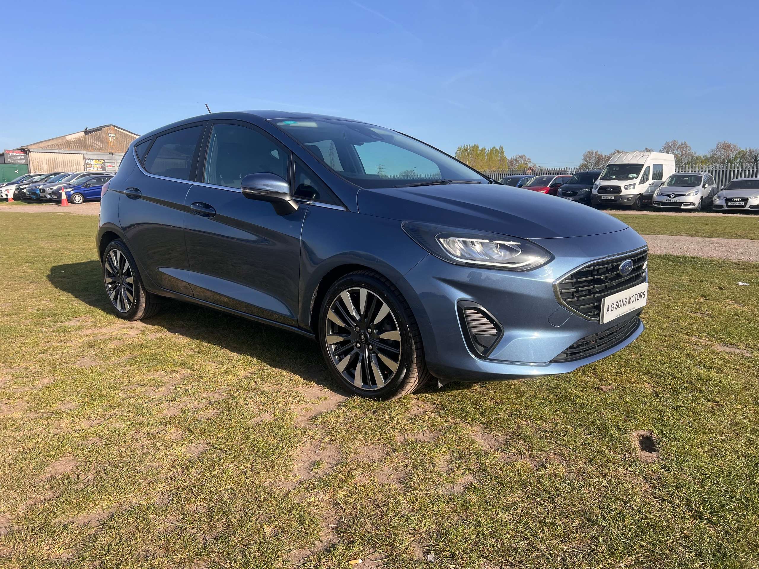 A 2022 FORD FIESTA 1.0T EcoBoost MHEV Titanium X Hatchback 5dr Petrol Hybrid DCT Euro 6 (s/s) (125 ps) A 2022 FORD FIESTA 1.0T EcoBoost MHEV Titanium X Hatchback 5dr Petrol Hybrid DCT Euro 6 (s/s) (125 ps)