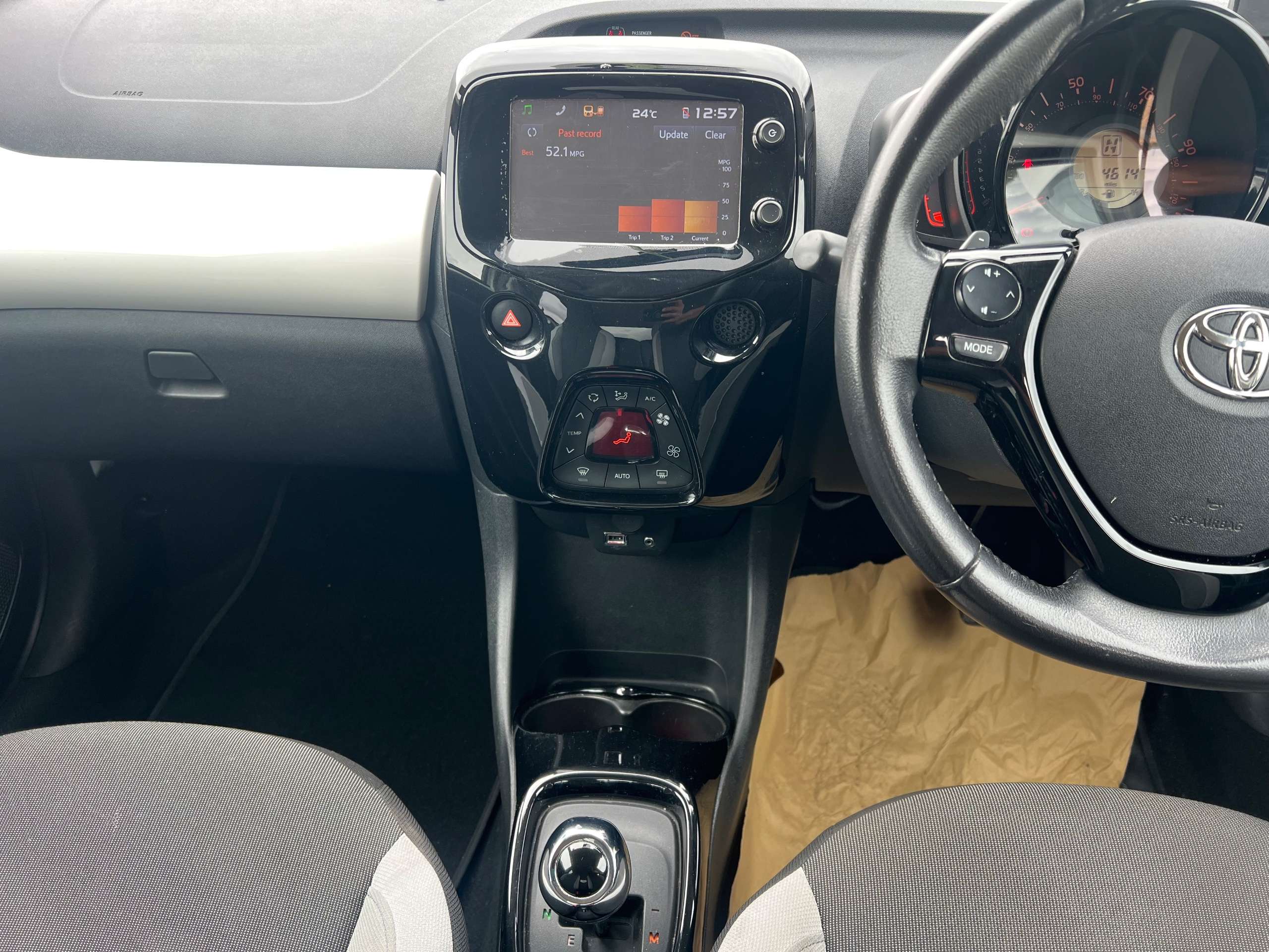 2018 TOYOTA AYGO 2018 TOYOTA AYGO