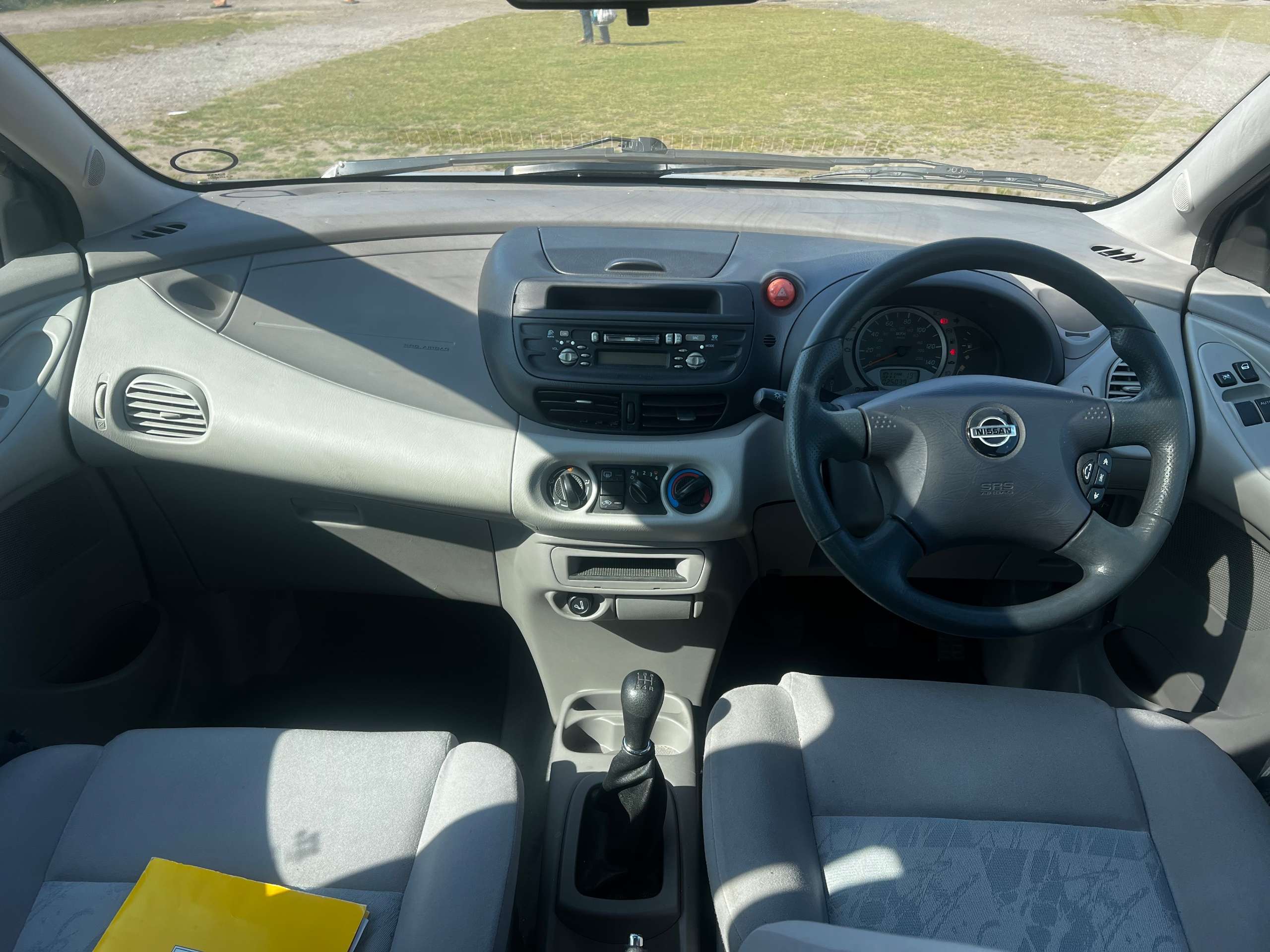 2003 NISSAN ALMERA TINO 2003 NISSAN ALMERA TINO