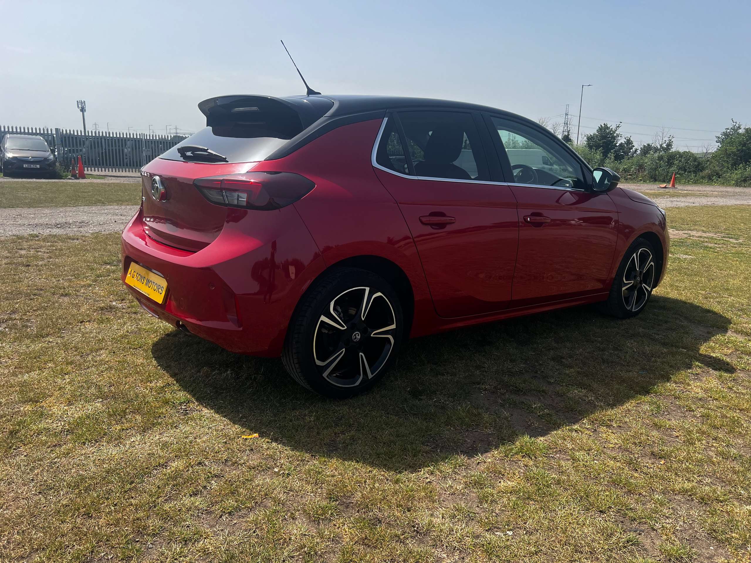 A 2020 VAUXHALL CORSA 1.2 Turbo Elite Nav Premium Hatchback 5dr Petrol Auto Euro 6 (s/s) (100 ps) A 2020 VAUXHALL CORSA 1.2 Turbo Elite Nav Premium Hatchback 5dr Petrol Auto Euro 6 (s/s) (100 ps)