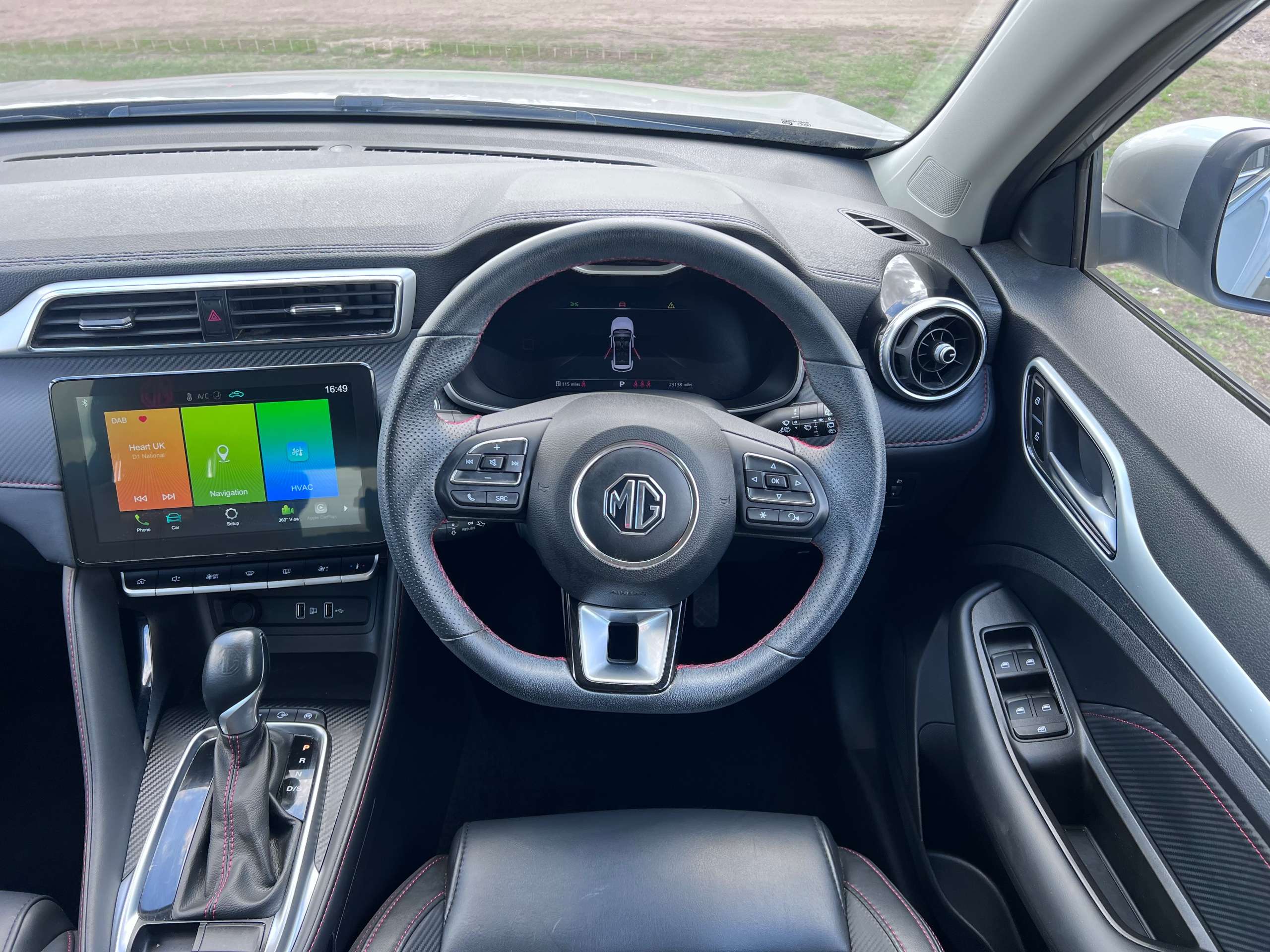 2023 MG ZS 2023 MG ZS