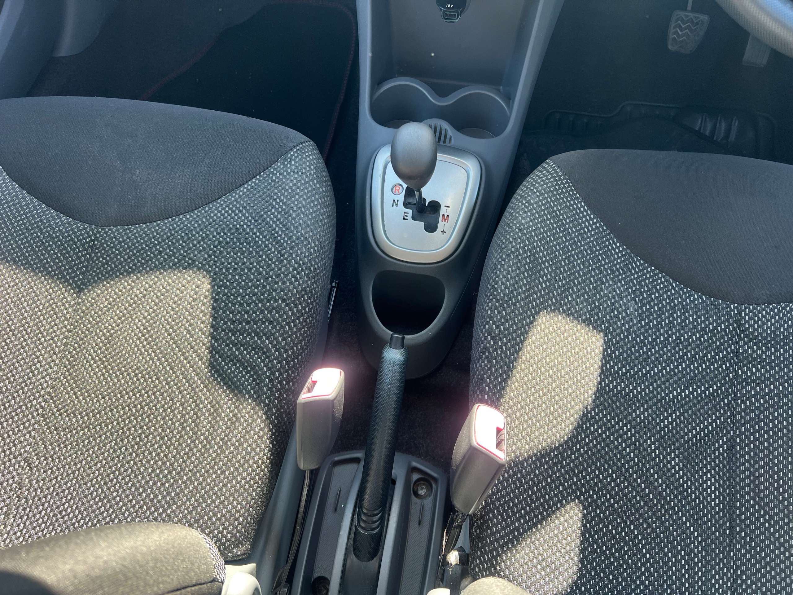 2011 TOYOTA AYGO 2011 TOYOTA AYGO