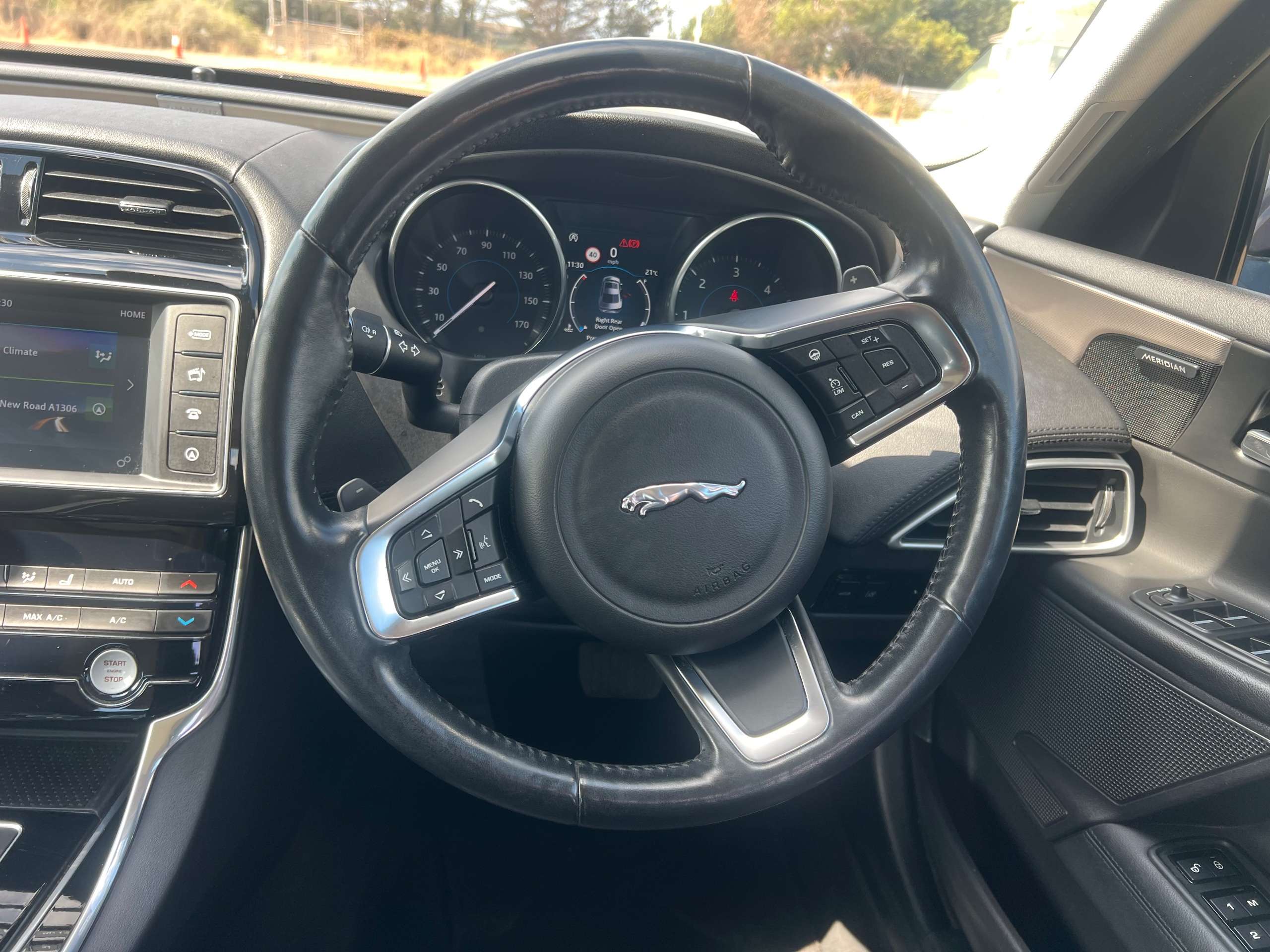 2017 JAGUAR XE 2017 JAGUAR XE