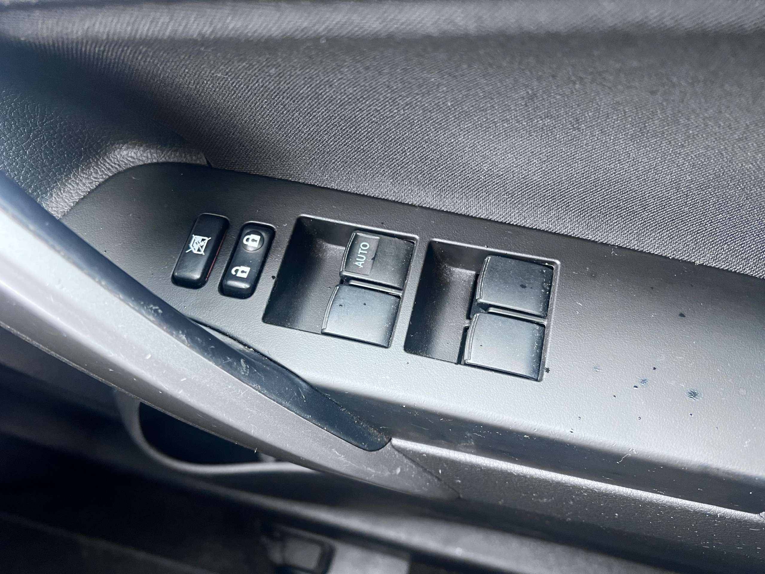 2014 TOYOTA AURIS 2014 TOYOTA AURIS