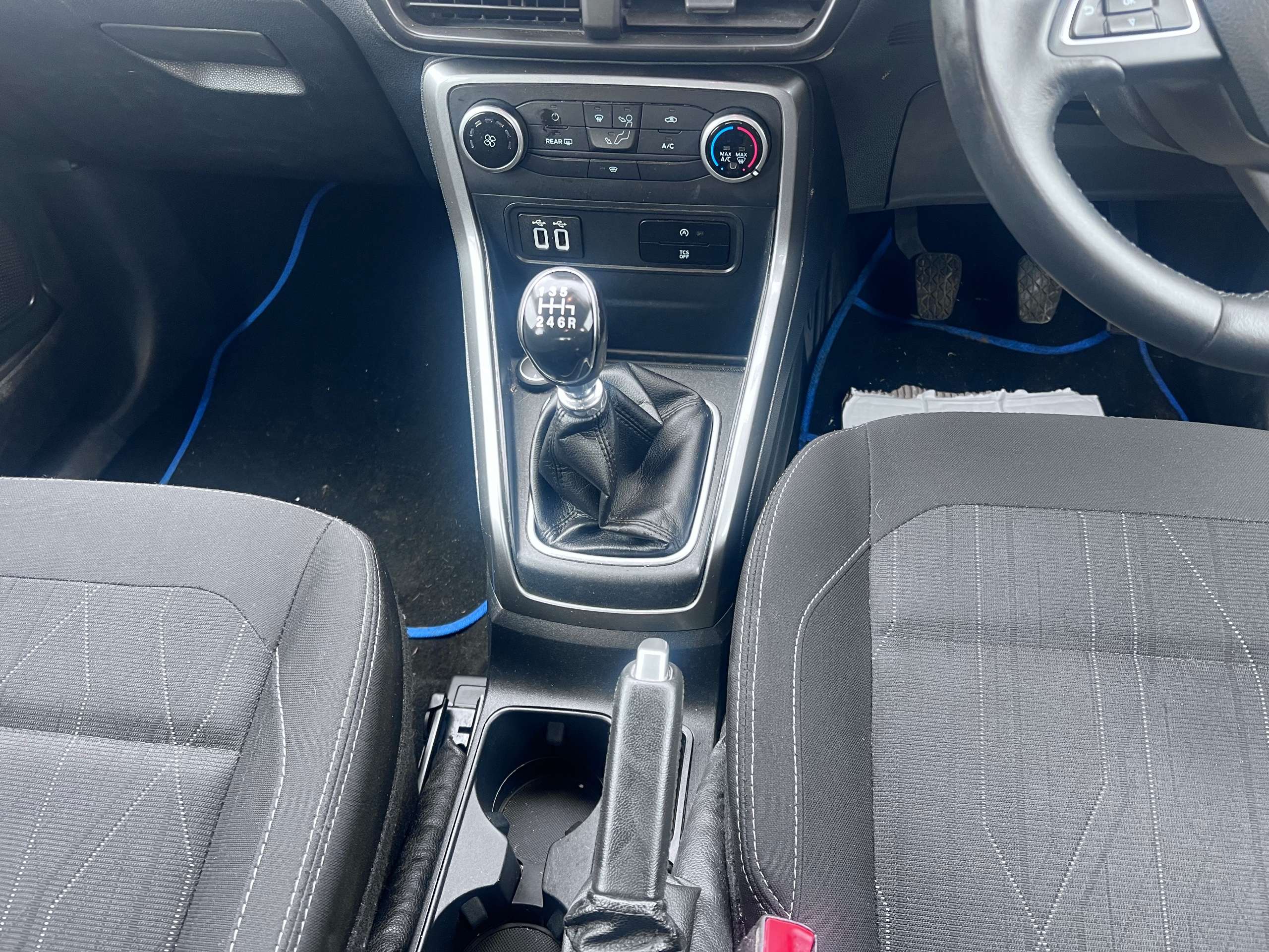 2018 FORD ECOSPORT 2018 FORD ECOSPORT