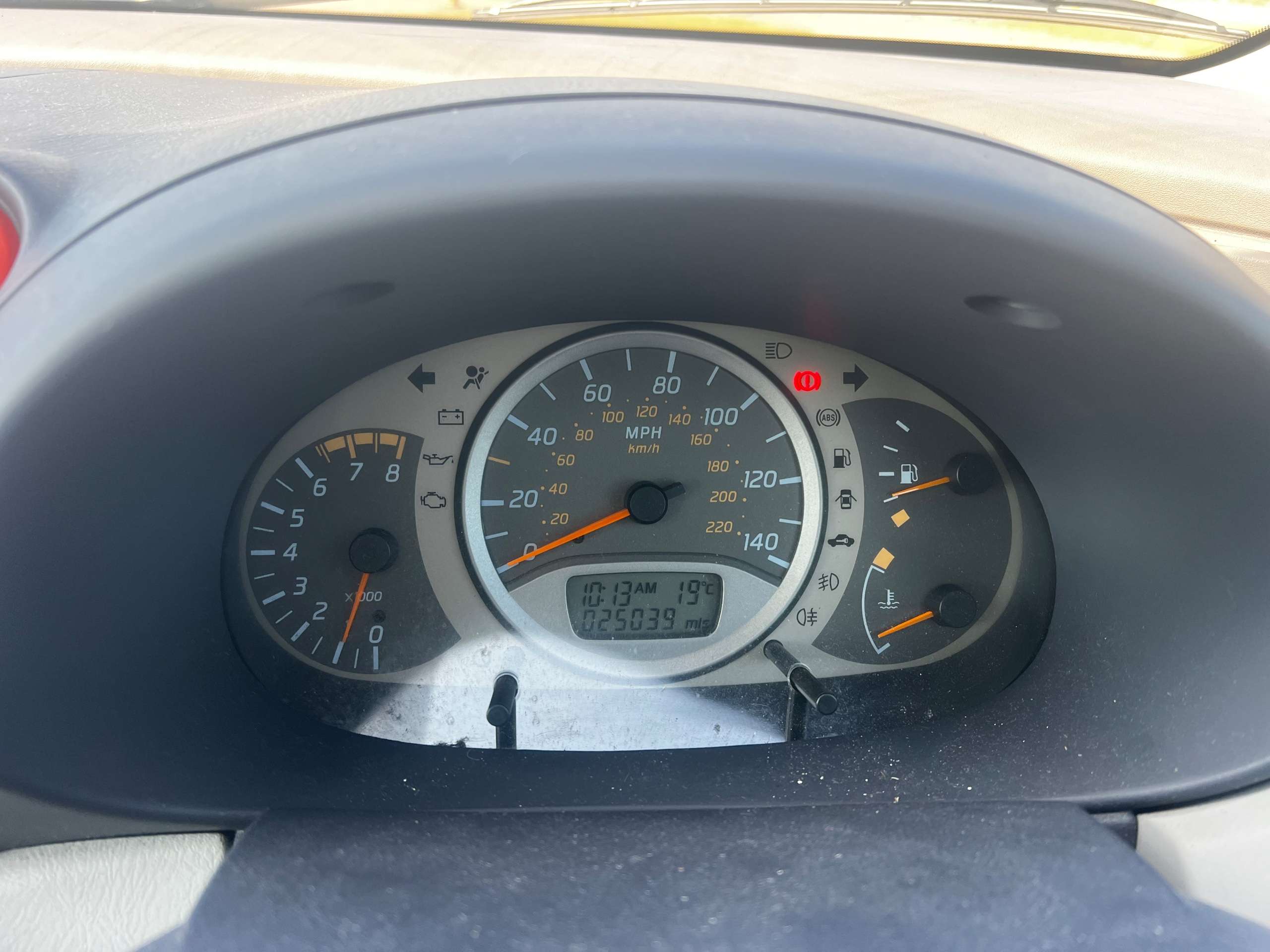 2003 NISSAN ALMERA TINO 2003 NISSAN ALMERA TINO