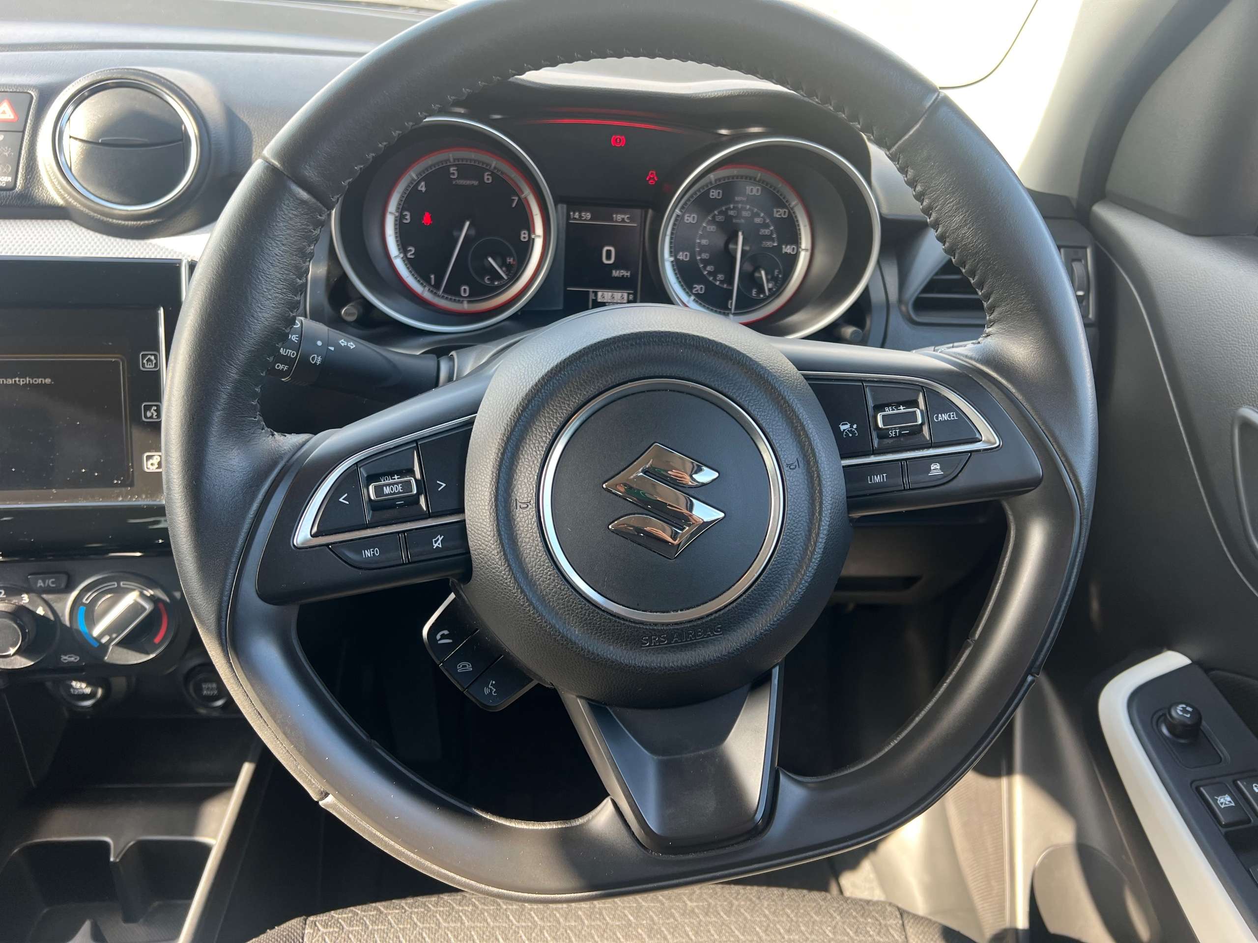 2023 SUZUKI SWIFT 2023 SUZUKI SWIFT