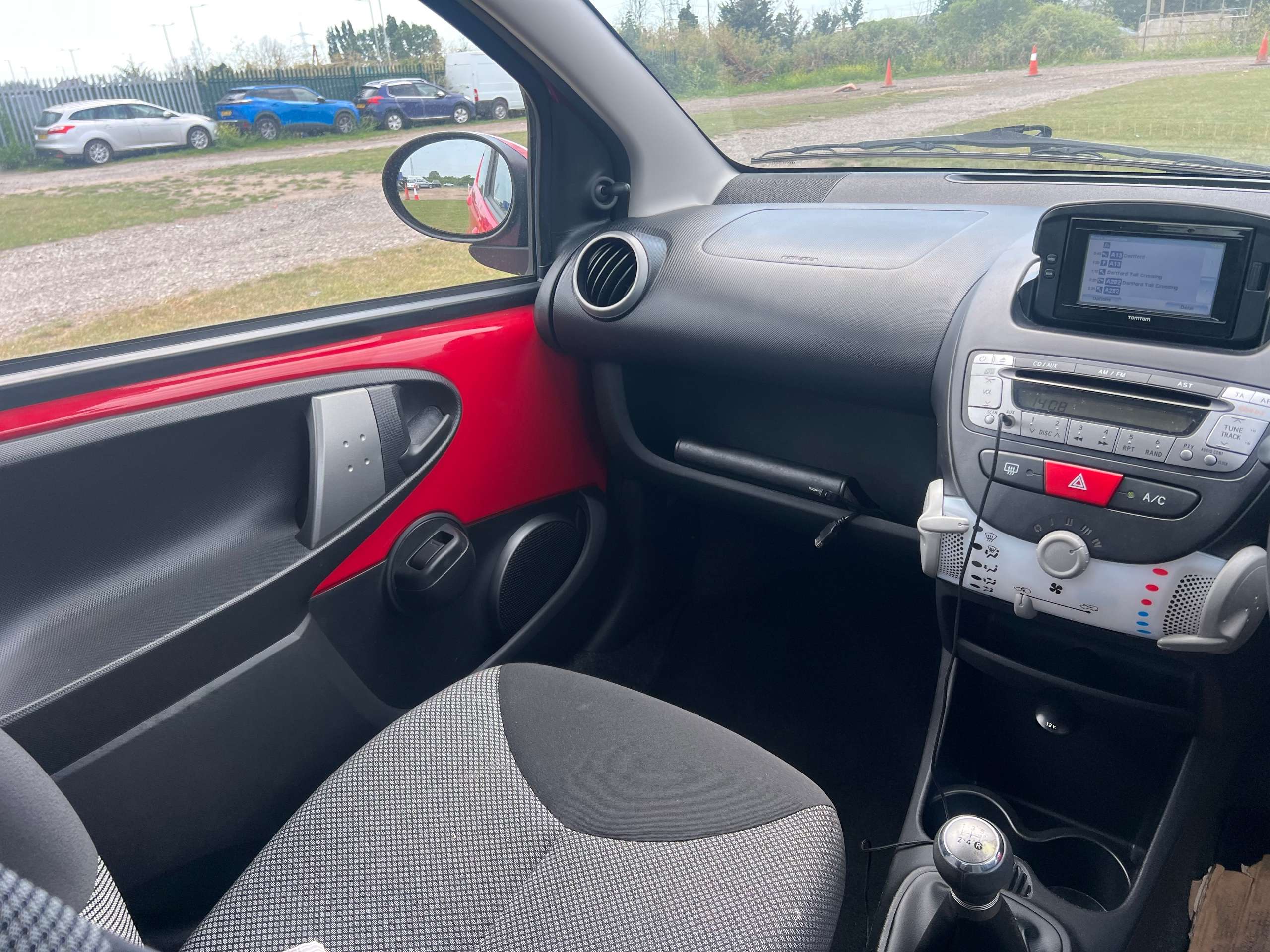 2014 TOYOTA AYGO 2014 TOYOTA AYGO