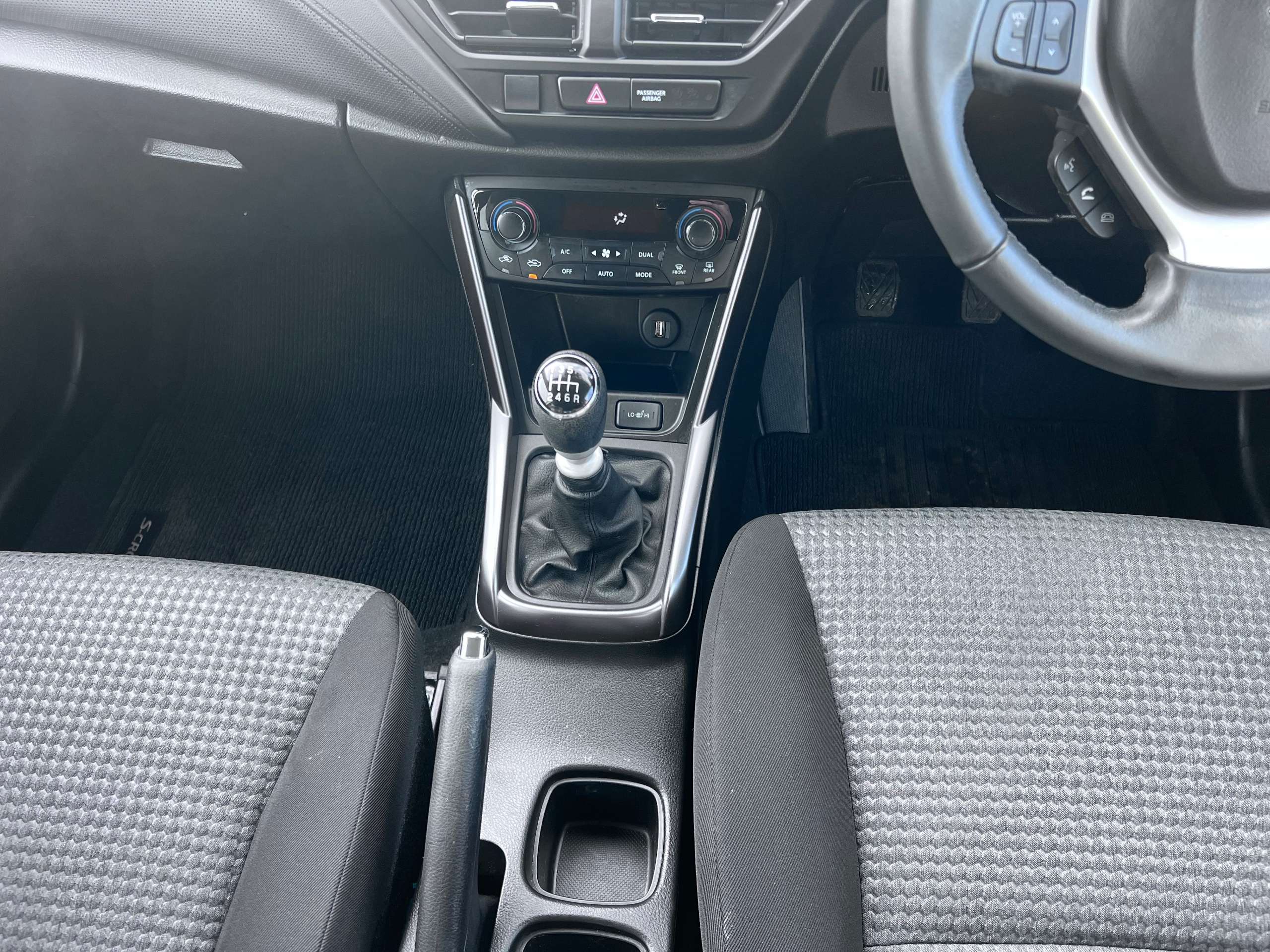 2023 SUZUKI SX4 2023 SUZUKI SX4