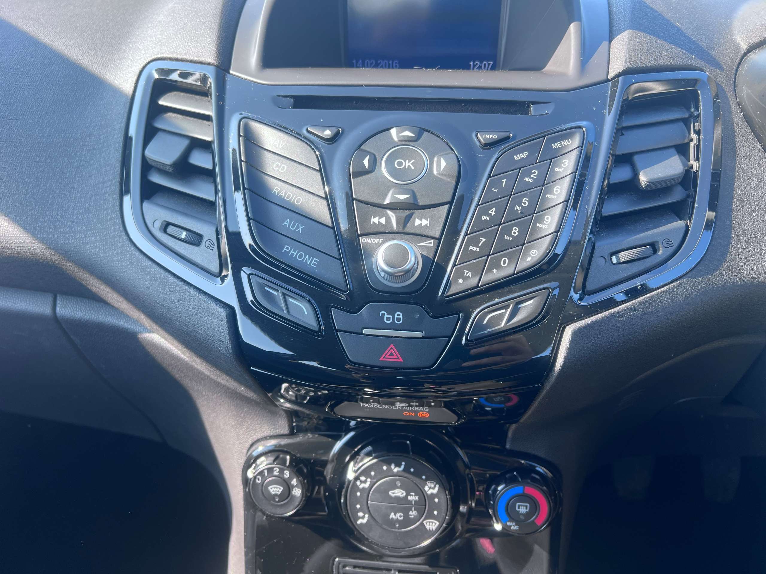 2016 FORD FIESTA 2016 FORD FIESTA