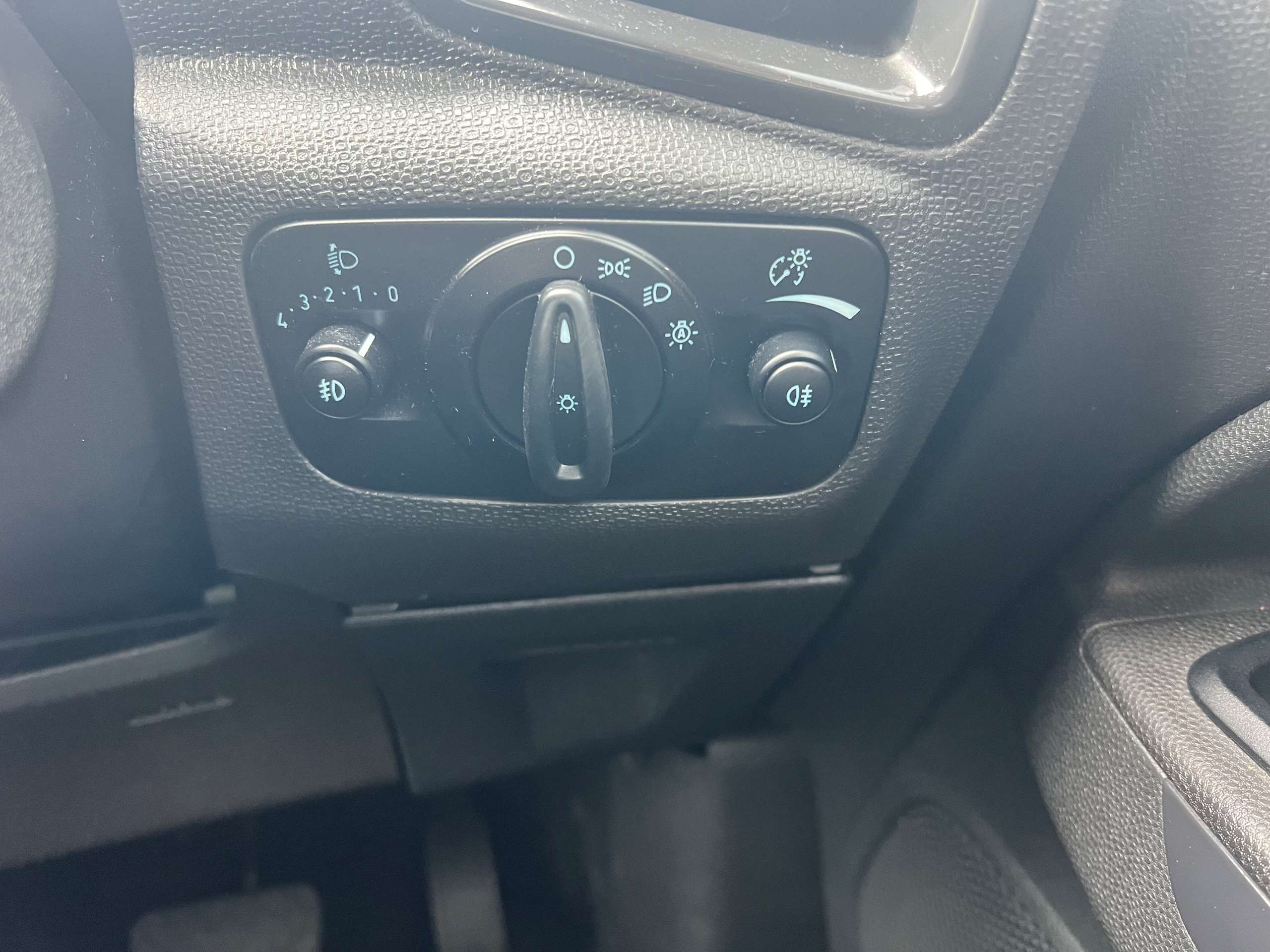 2017 FORD ECOSPORT 2017 FORD ECOSPORT