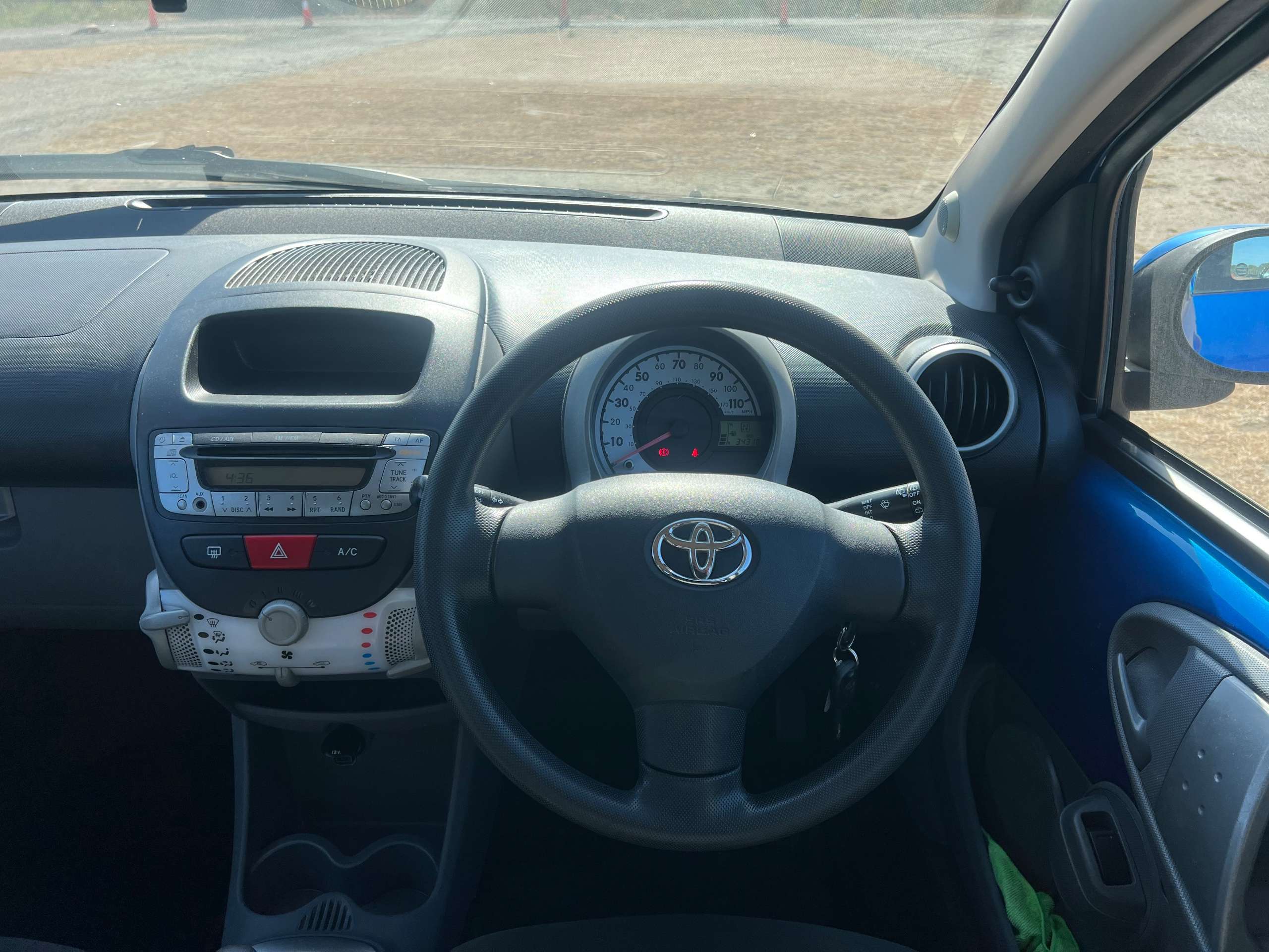 2011 TOYOTA AYGO 2011 TOYOTA AYGO