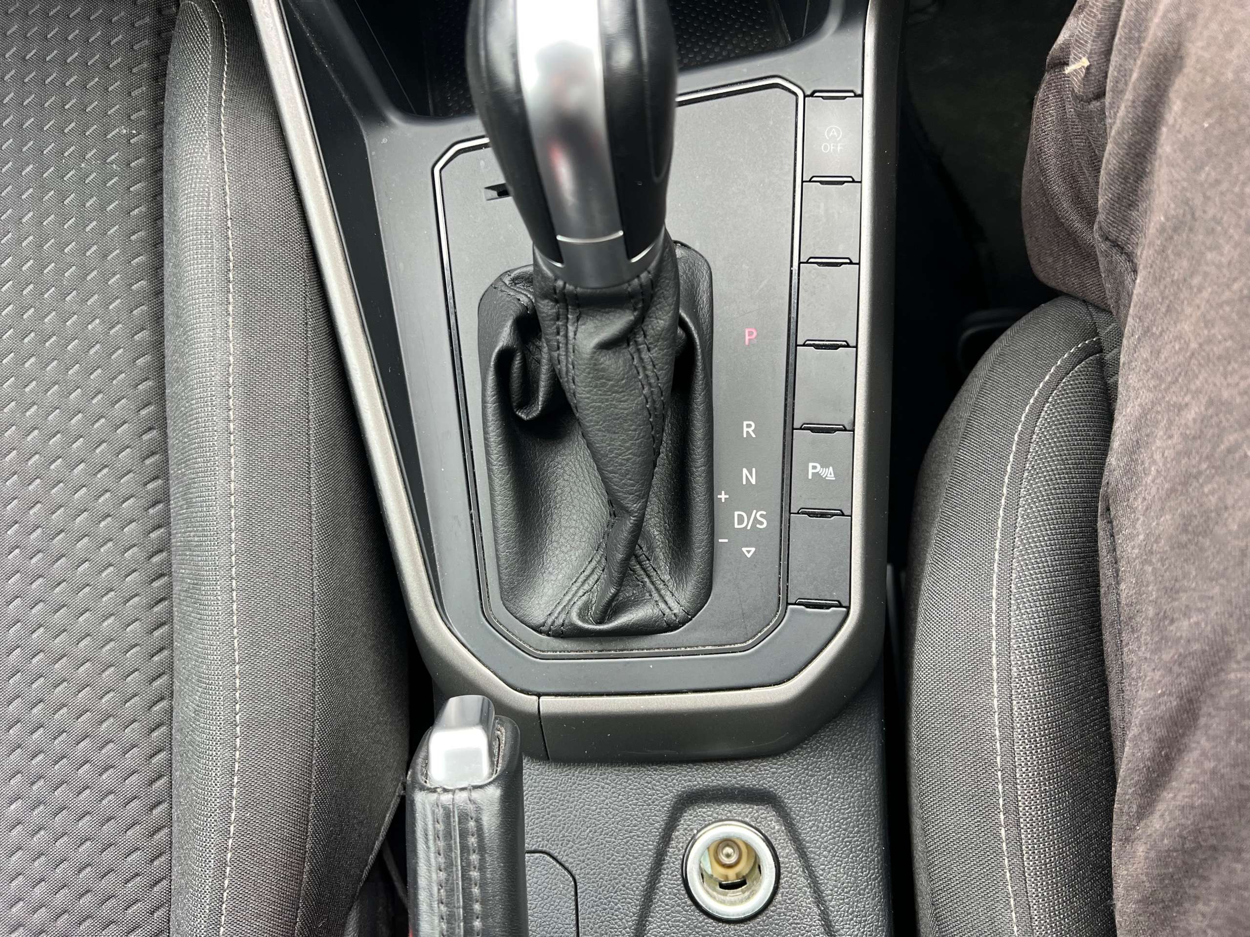 2018 VOLKSWAGEN POLO 2018 VOLKSWAGEN POLO
